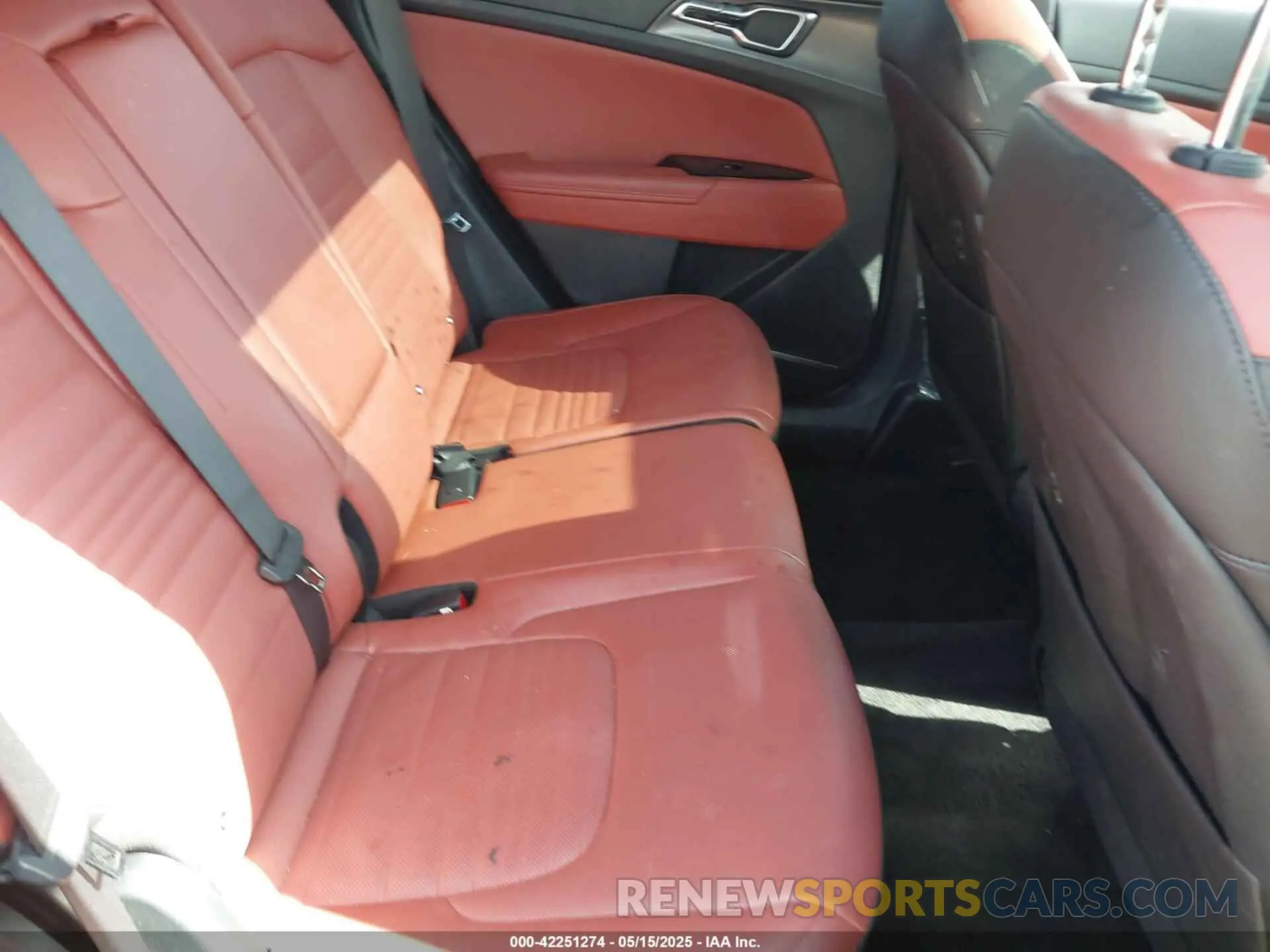 8 fotografías del automóvil dañado 5XYK53DFXRG206217 KIA SPORTAGE 2024