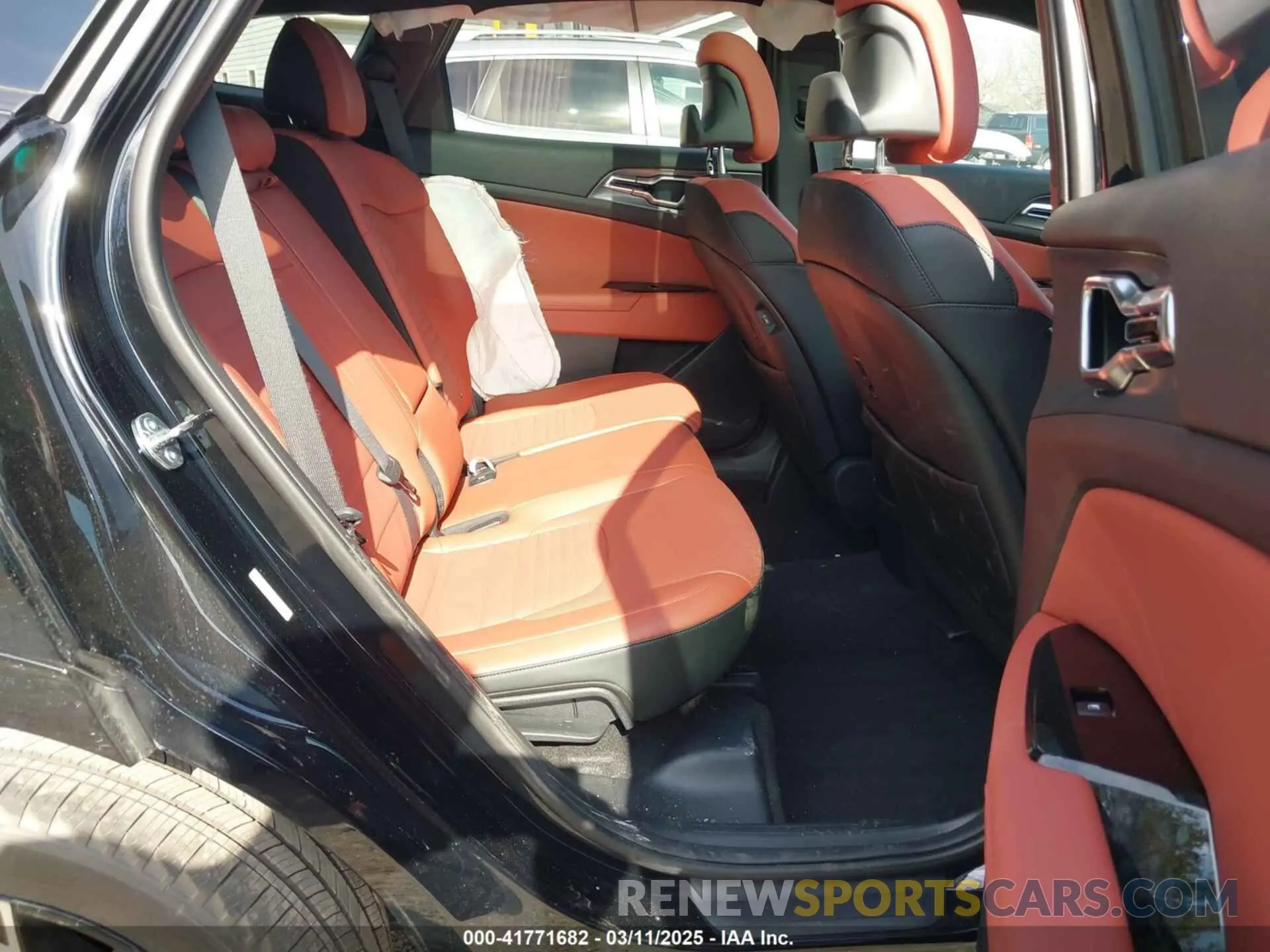 8 fotografías del automóvil dañado 5XYK5CDF8RG217393 KIA SPORTAGE 2024