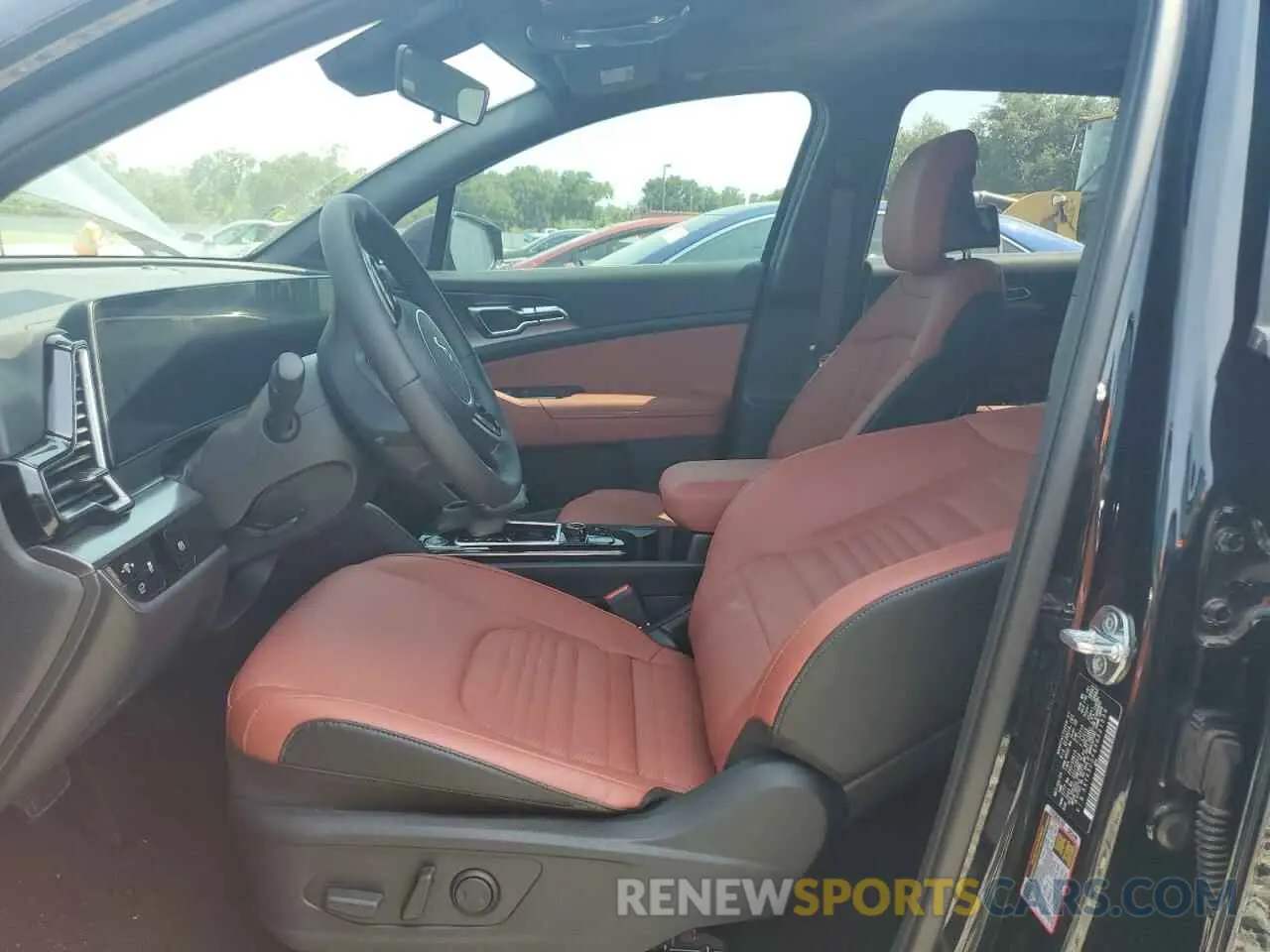 7 fotografías del automóvil dañado 5XYK5CDF8RG221539 KIA SPORTAGE 2024