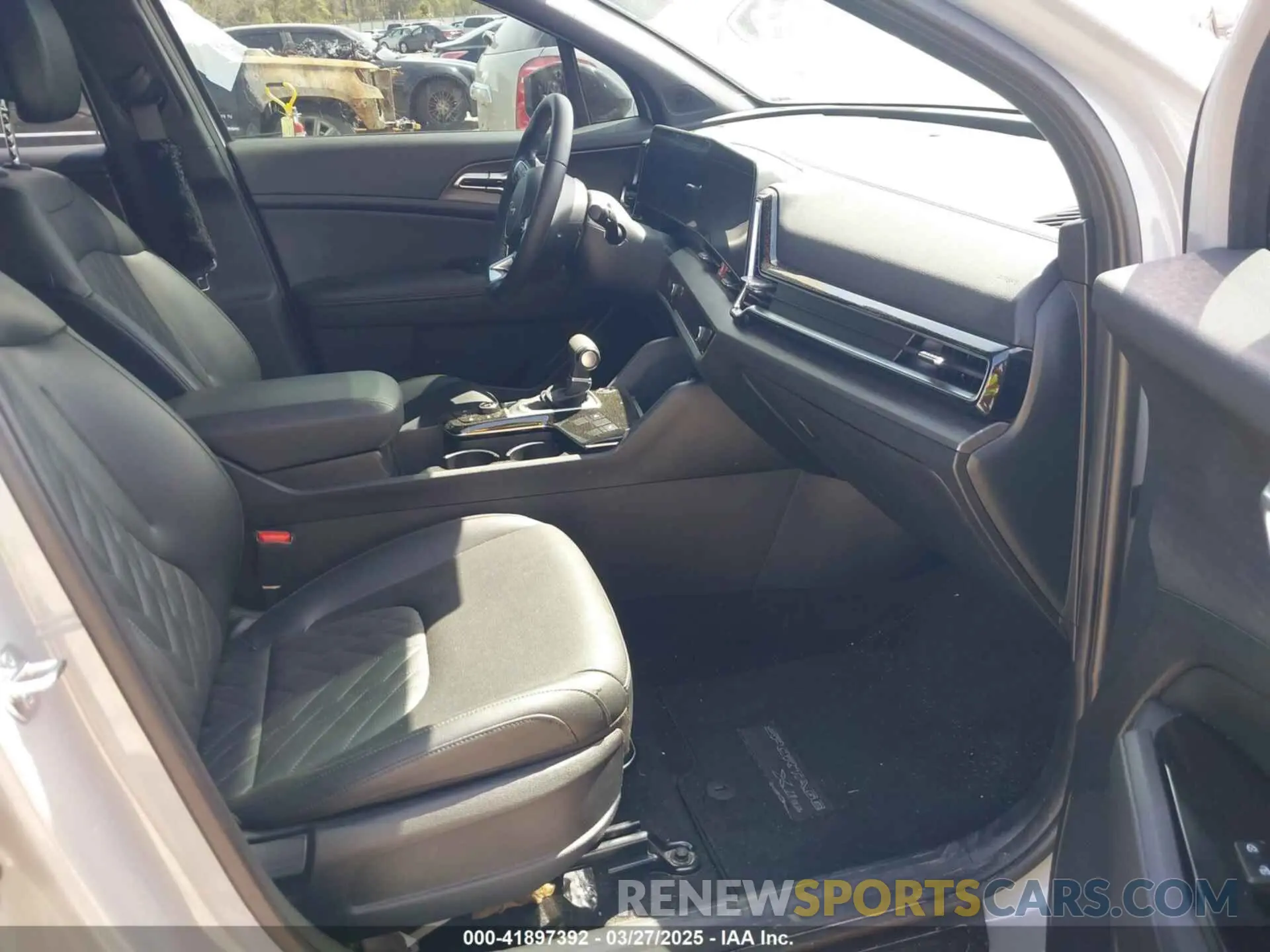 5 fotografías del automóvil dañado 5XYK6CDF0RG223525 KIA SPORTAGE 2024