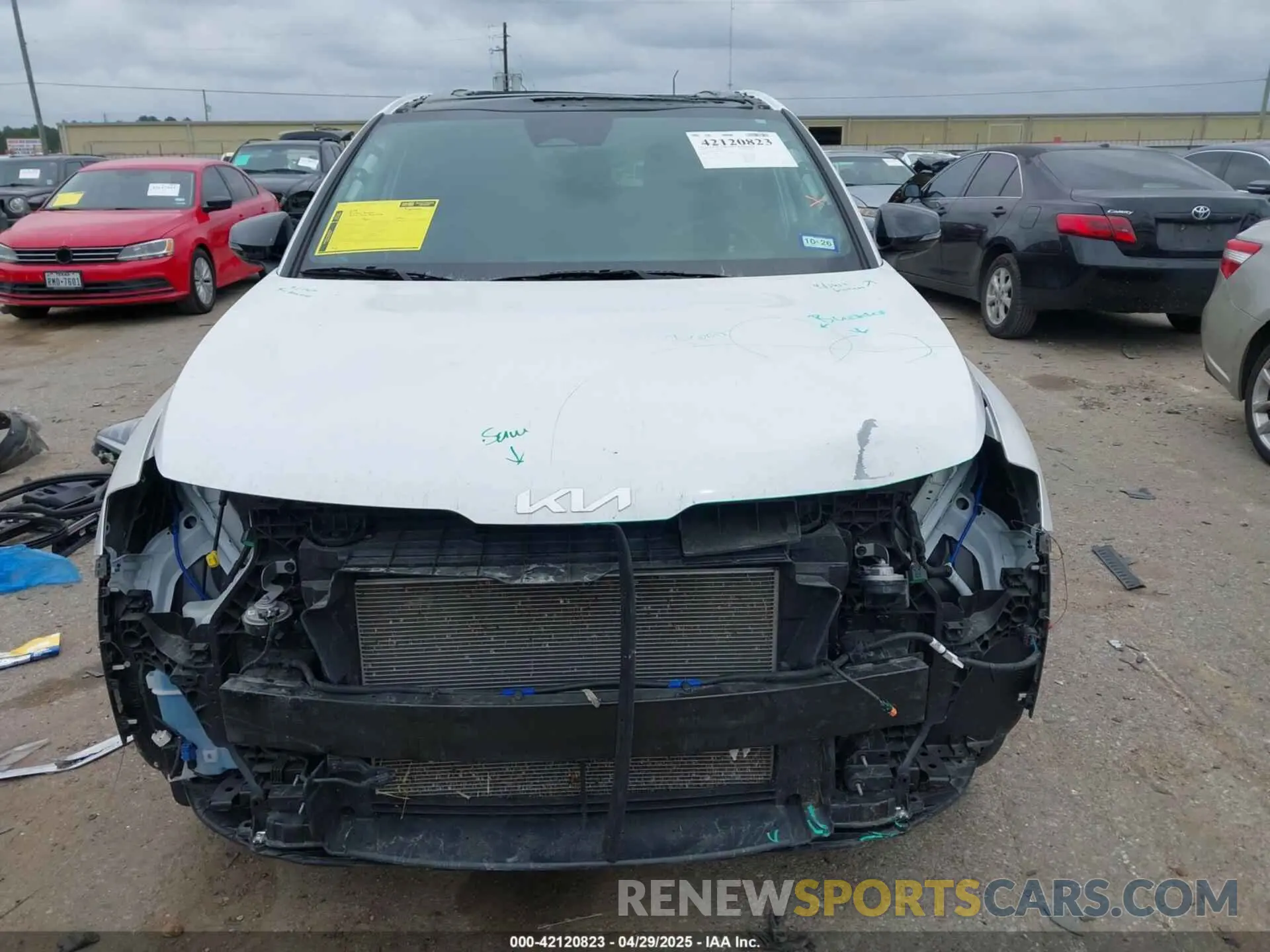13 fotografías del automóvil dañado 5XYK6CDF0RG229132 KIA SPORTAGE 2024