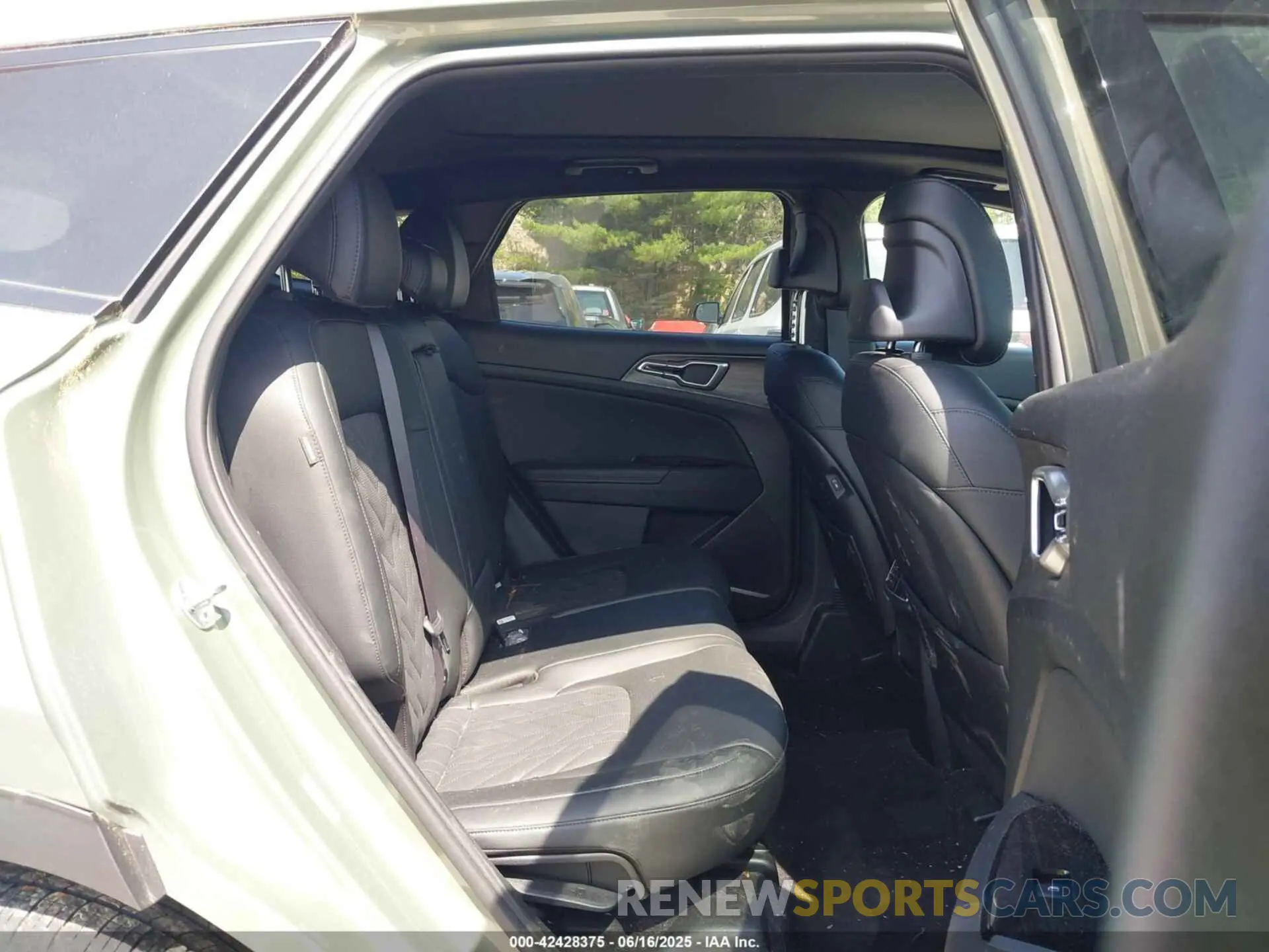 8 fotografías del automóvil dañado 5XYK6CDF2RG229634 KIA SPORTAGE 2024