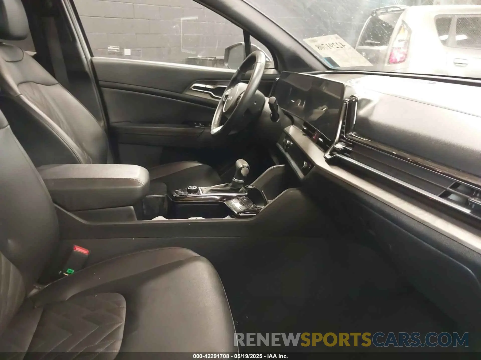 5 fotografías del automóvil dañado 5XYK6CDF5RG175343 KIA SPORTAGE 2024