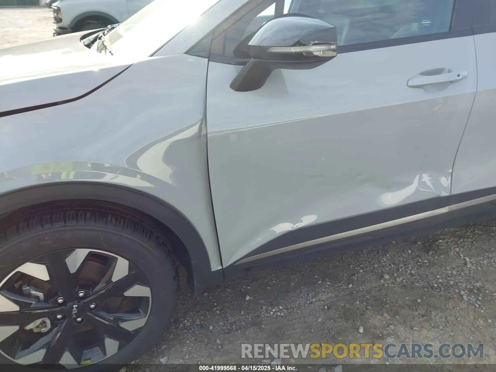 17 fotografías del automóvil dañado 5XYK6CDF5RG190666 KIA SPORTAGE 2024