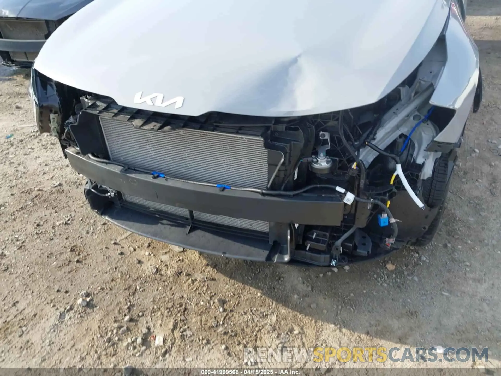 19 fotografías del automóvil dañado 5XYK6CDF5RG190666 KIA SPORTAGE 2024