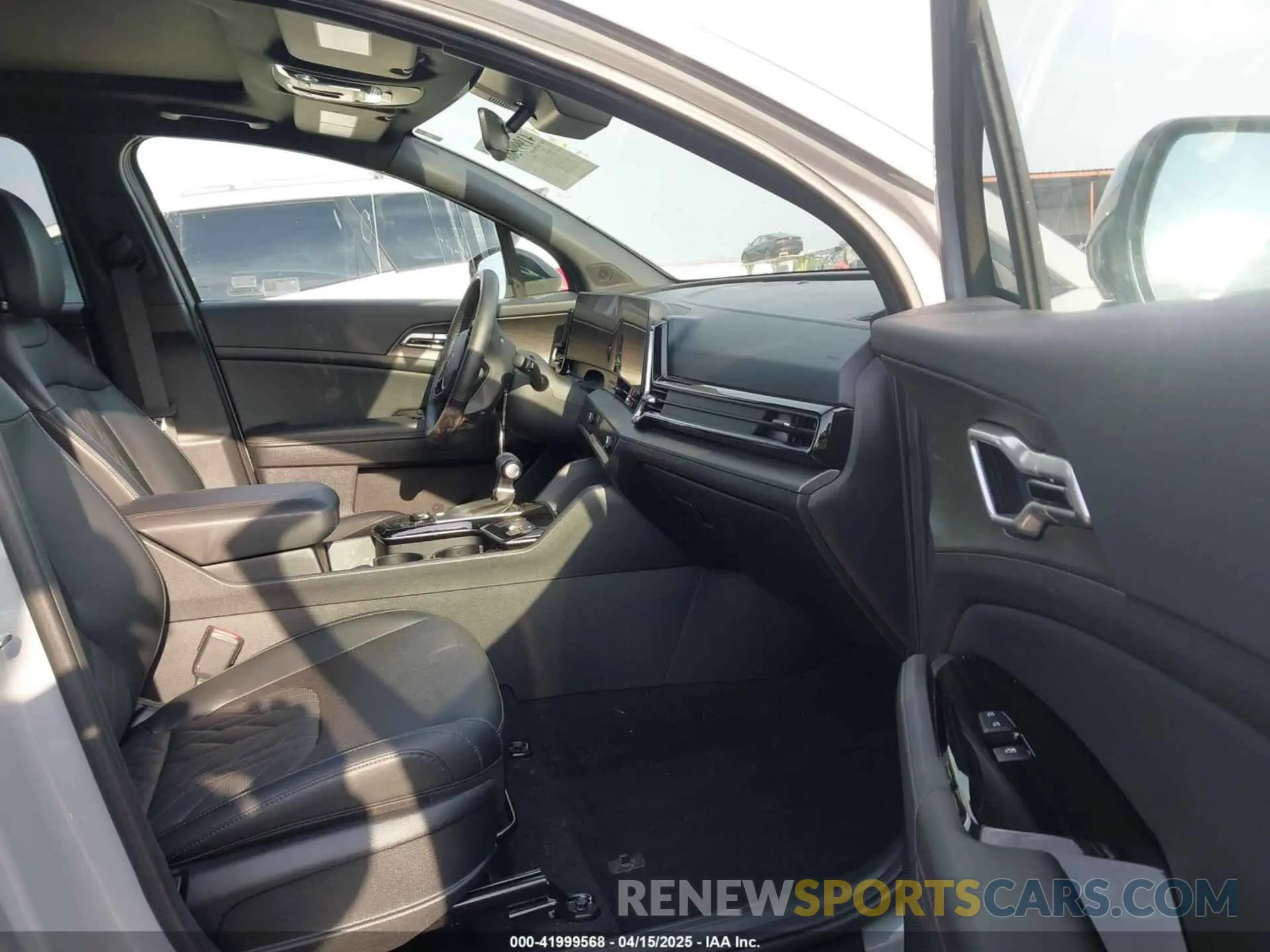 5 fotografías del automóvil dañado 5XYK6CDF5RG190666 KIA SPORTAGE 2024
