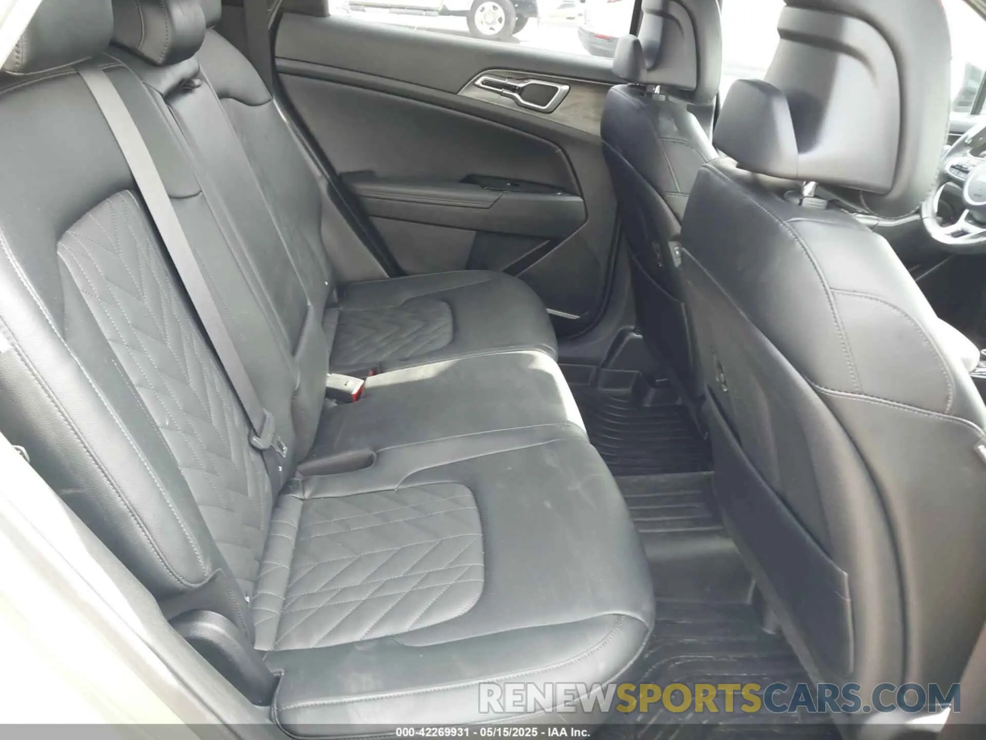 8 fotografías del automóvil dañado 5XYK6CDF9RG155175 KIA SPORTAGE 2024