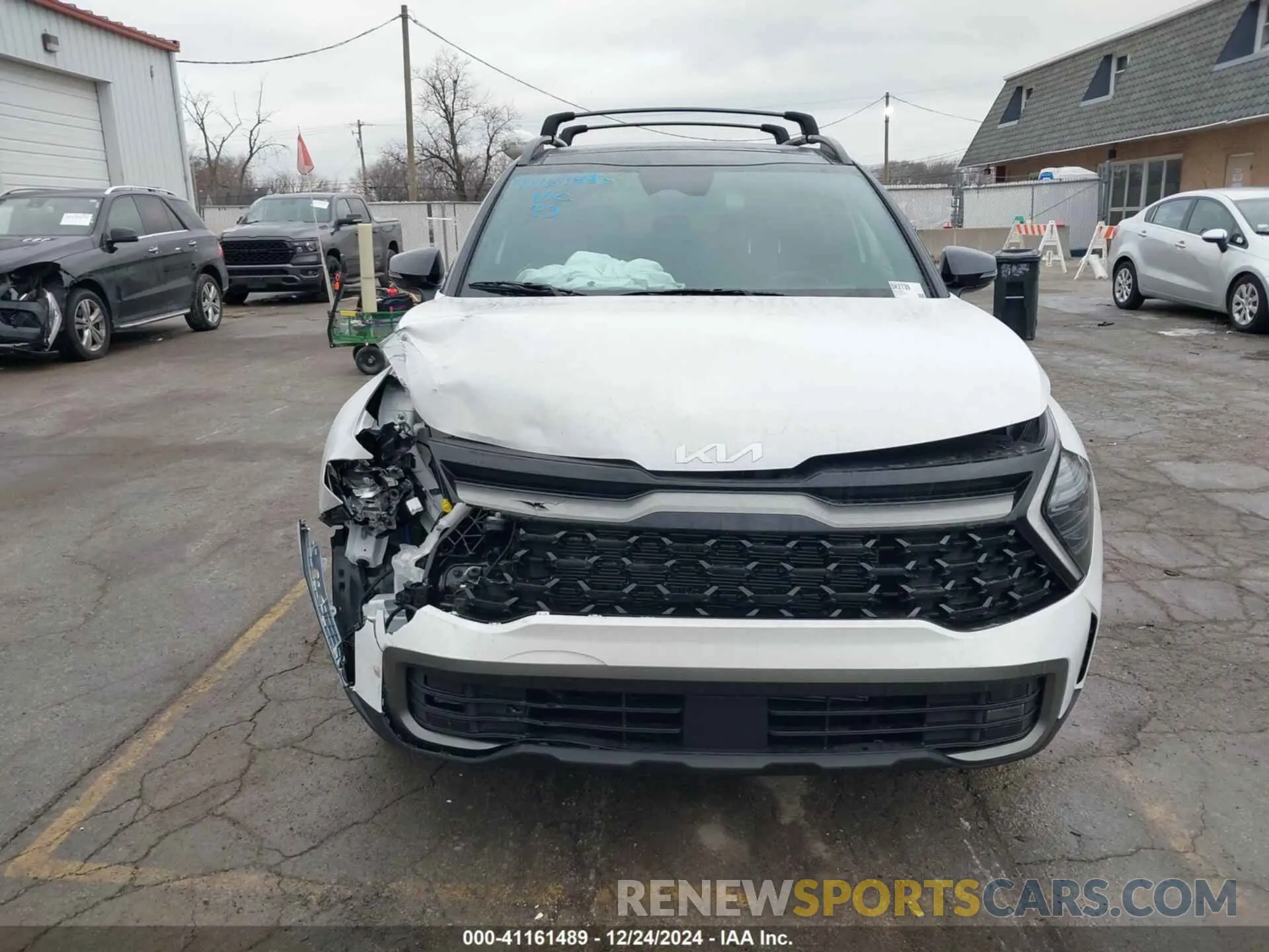 13 fotografías del automóvil dañado 5XYK7CDF0RG228141 KIA SPORTAGE 2024
