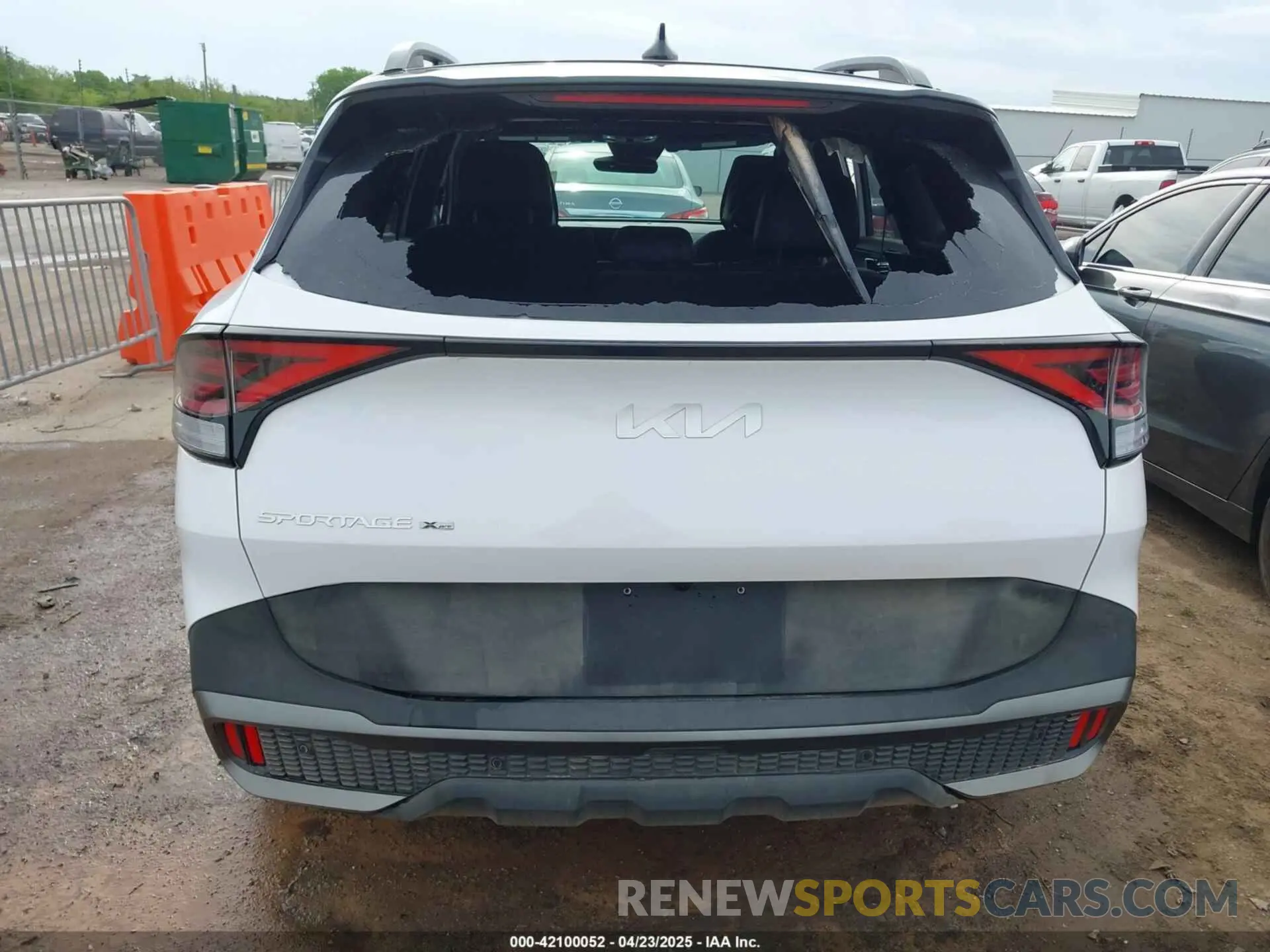 16 fotografías del automóvil dañado 5XYK7CDF1RG223496 KIA SPORTAGE 2024