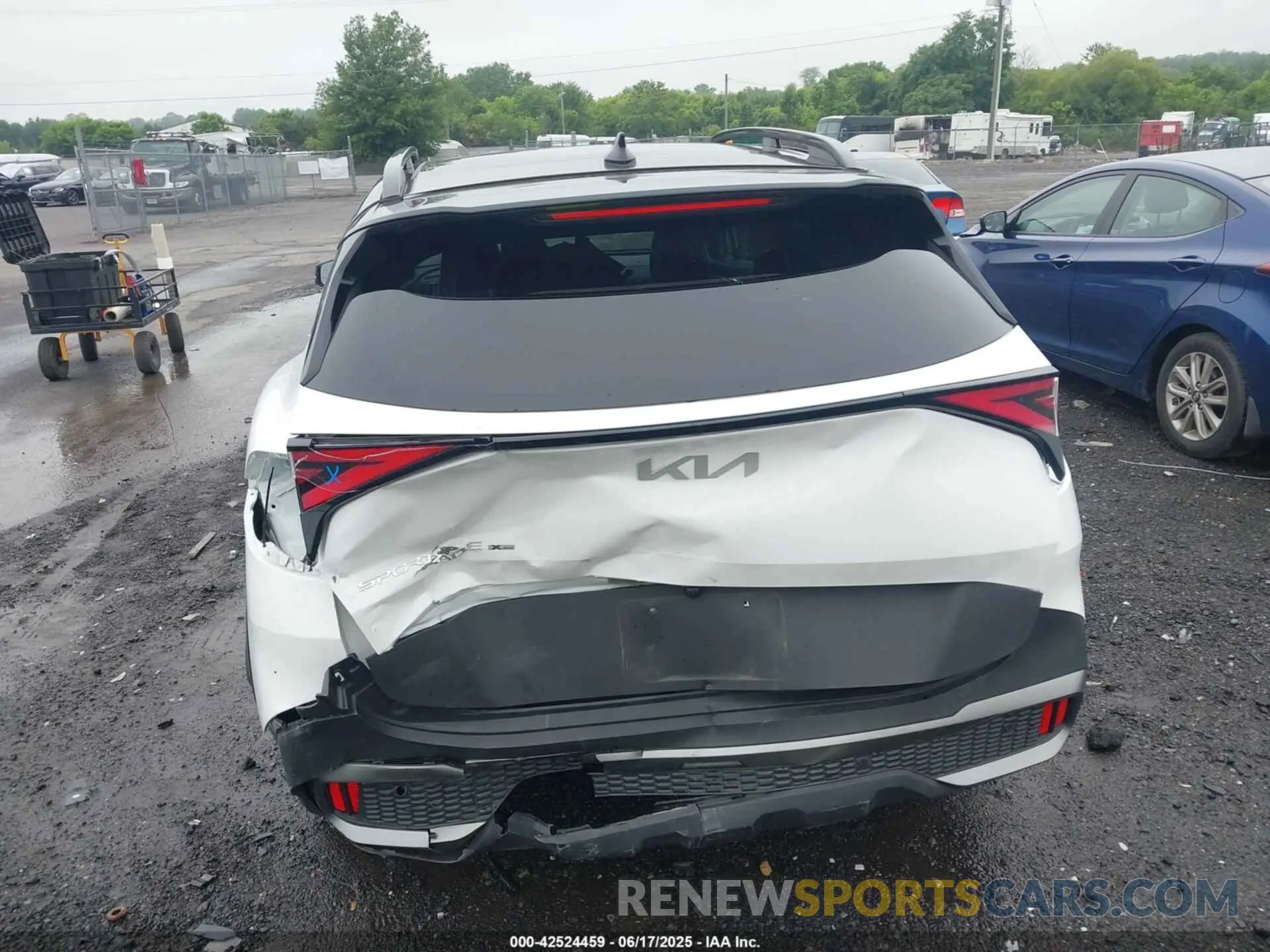 17 fotografías del automóvil dañado 5XYK7CDF9RG170854 KIA SPORTAGE 2024