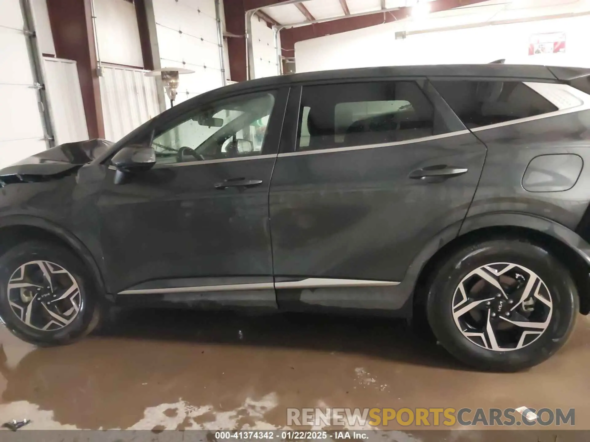 15 fotografías del automóvil dañado KNDPU3DF1R7237880 KIA SPORTAGE 2024