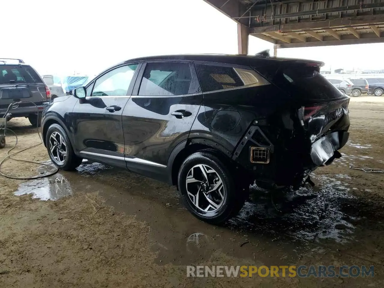 2 fotografías del automóvil dañado KNDPU3DF2R7280284 KIA SPORTAGE 2024