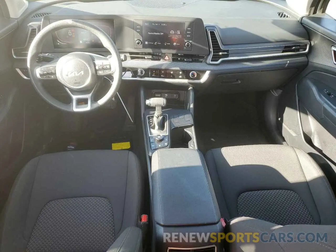 8 fotografías del automóvil dañado KNDPU3DF2R7281547 KIA SPORTAGE 2024