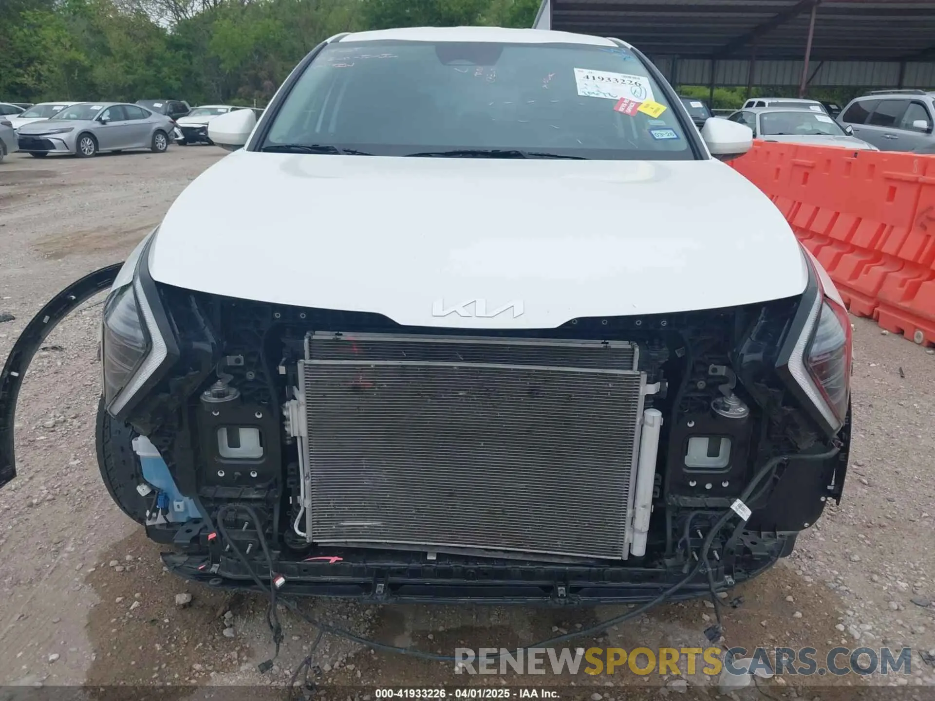 6 fotografías del automóvil dañado KNDPU3DF3R7283856 KIA SPORTAGE 2024