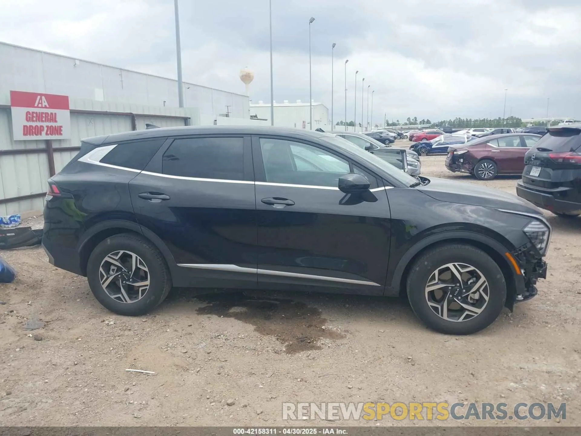 14 fotografías del automóvil dañado KNDPU3DFXR7285359 KIA SPORTAGE 2024