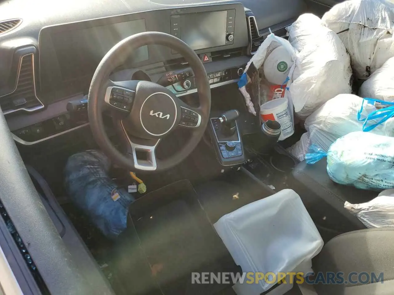 8 fotografías del automóvil dañado KNDPUCDF0R7251995 KIA SPORTAGE 2024