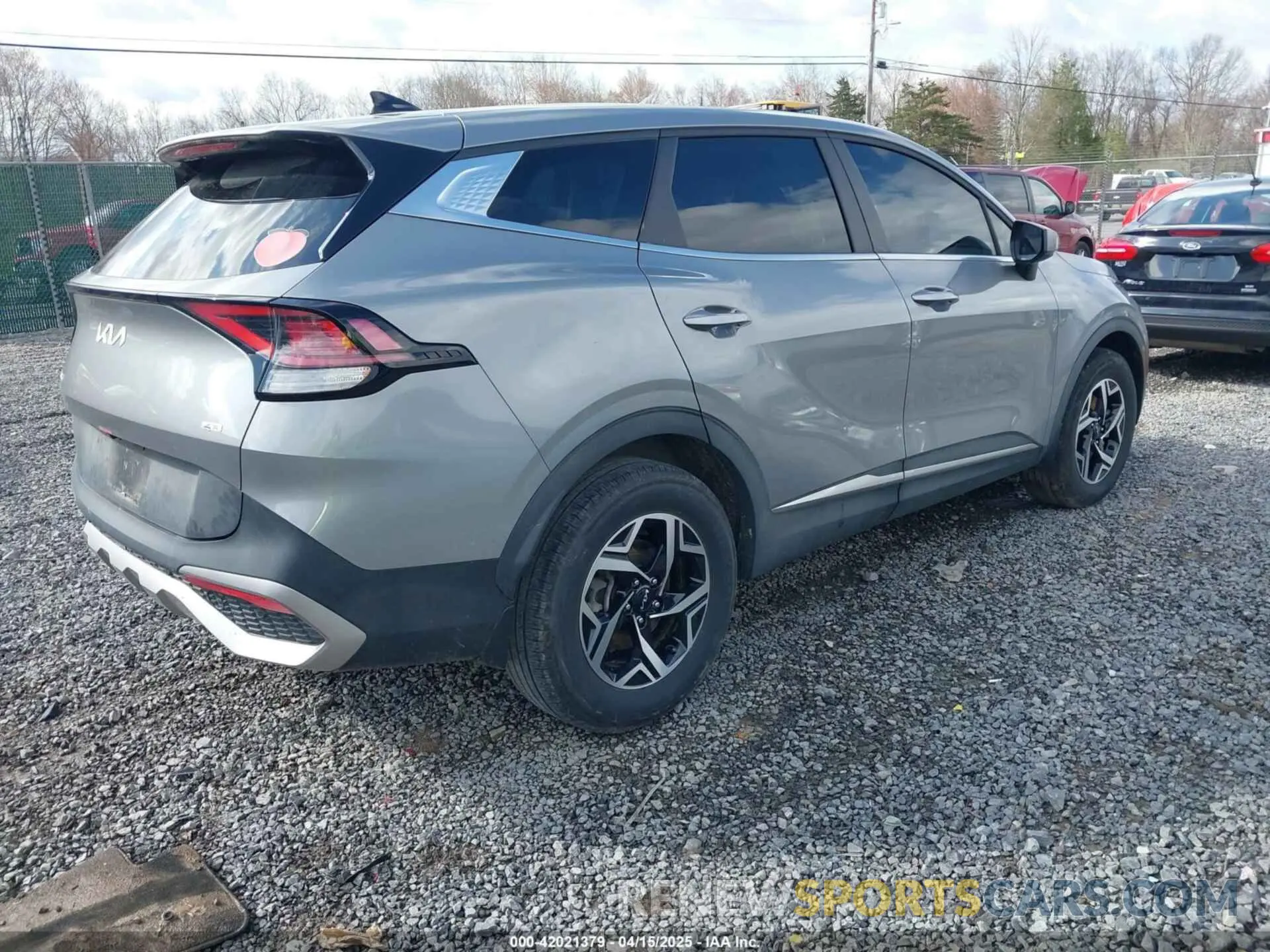 4 fotografías del automóvil dañado KNDPUCDF2R7223275 KIA SPORTAGE 2024