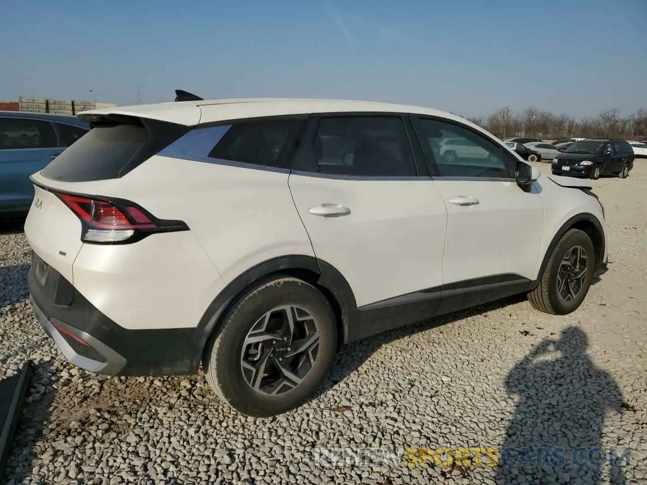 3 fotografías del automóvil dañado KNDPUCDF3R7237721 KIA SPORTAGE 2024