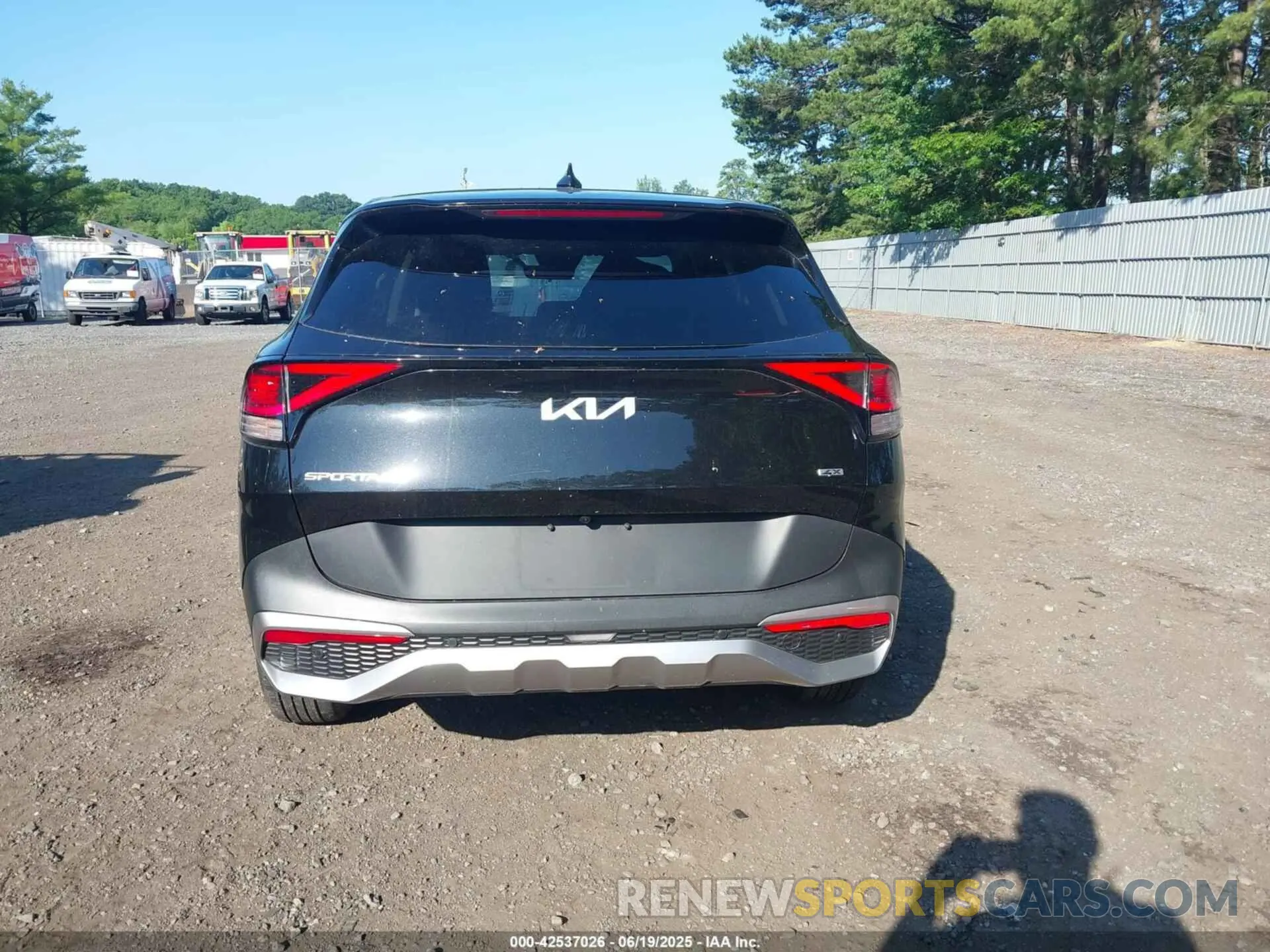 16 fotografías del automóvil dañado KNDPUCDF3R7239226 KIA SPORTAGE 2024