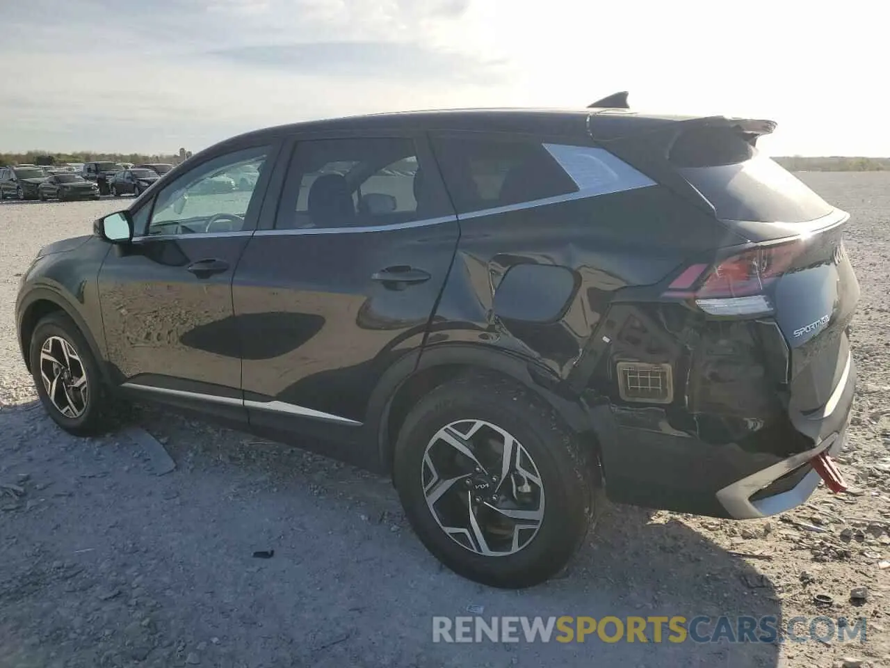 2 fotografías del automóvil dañado KNDPUCDF3R7250565 KIA SPORTAGE 2024