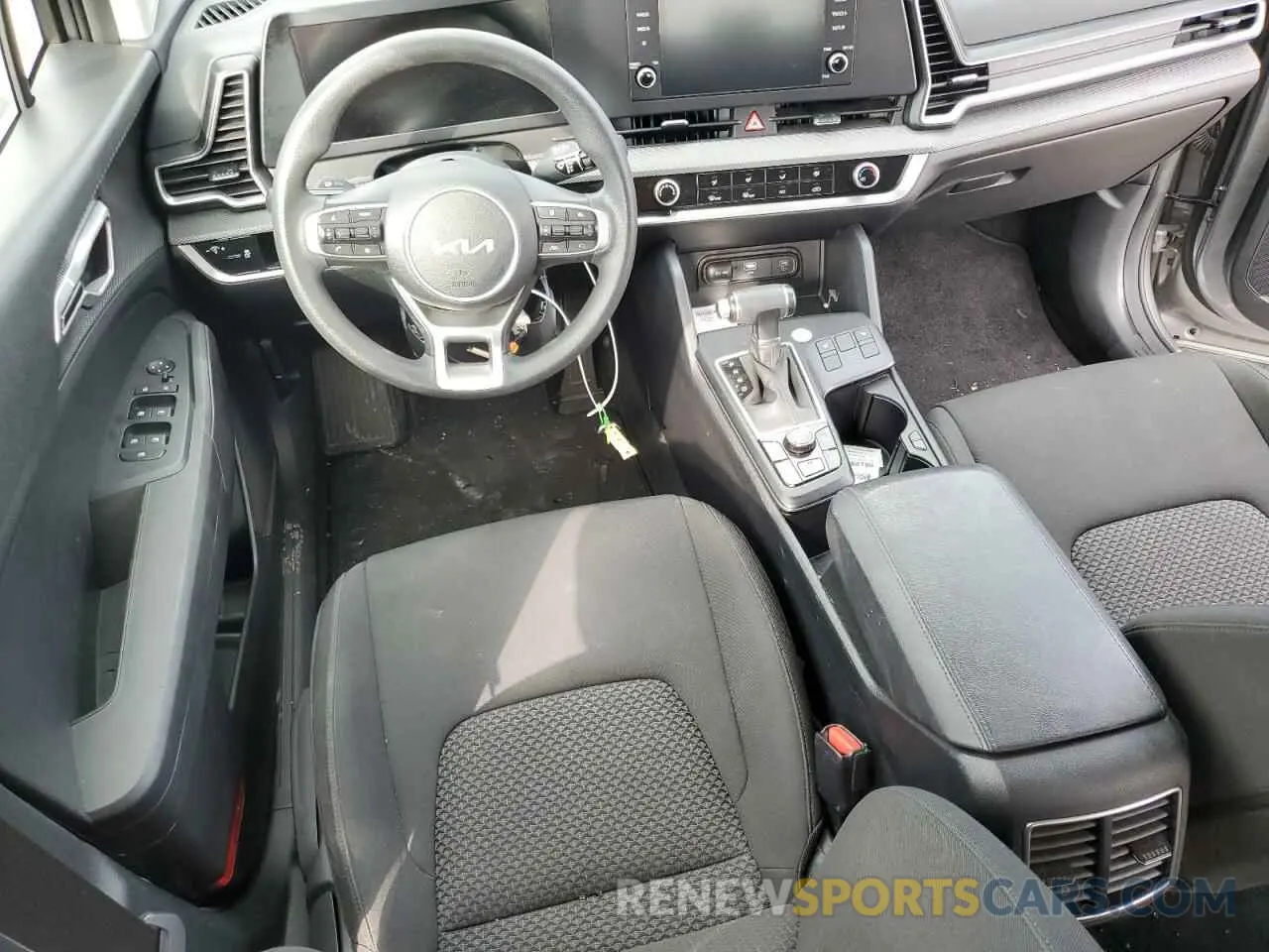 8 fotografías del automóvil dañado KNDPUCDF4R7260067 KIA SPORTAGE 2024