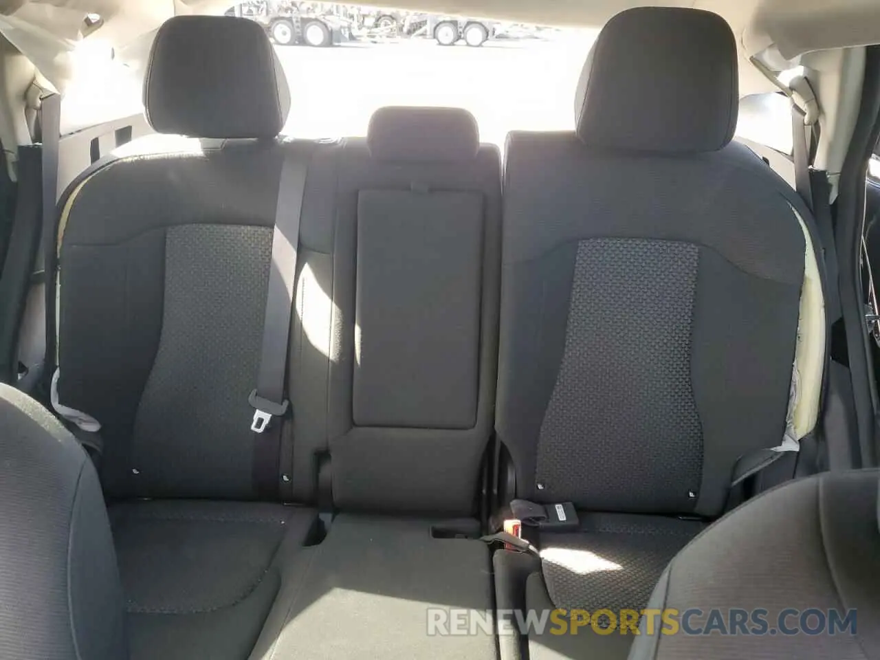 10 fotografías del automóvil dañado KNDPUCDF5R7280084 KIA SPORTAGE 2024