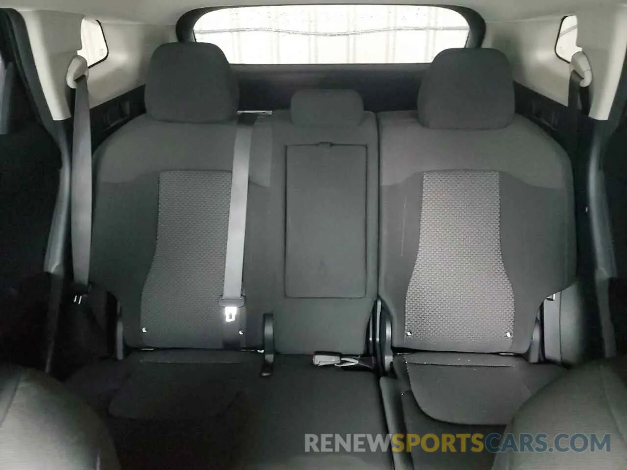 10 fotografías del automóvil dañado KNDPUCDF7R7312324 KIA SPORTAGE 2024