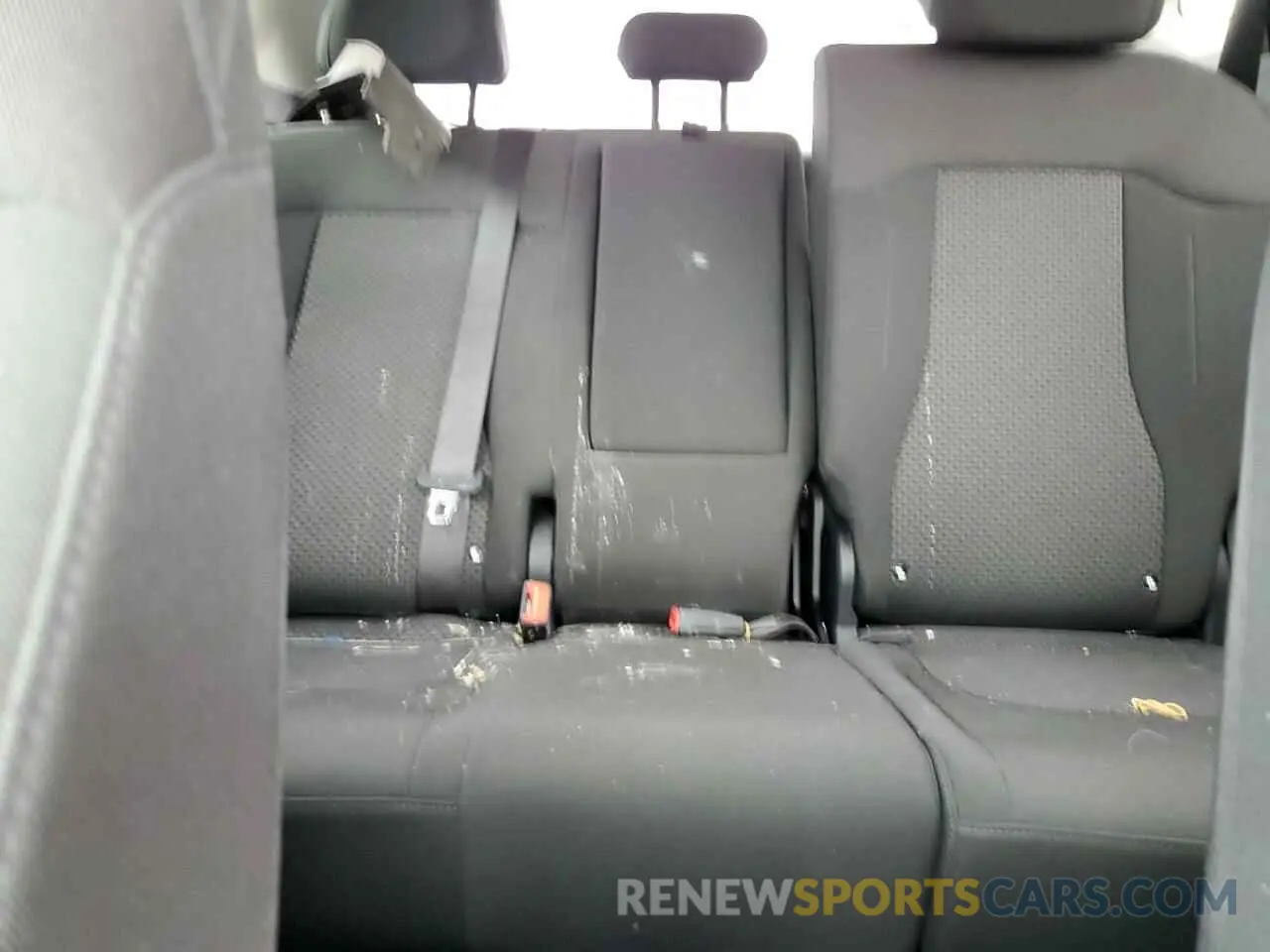 10 fotografías del automóvil dañado KNDPUCDF9R7224195 KIA SPORTAGE 2024