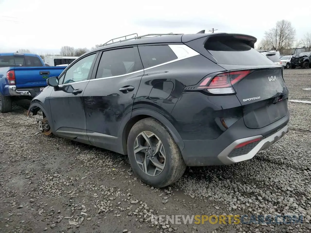 2 fotografías del automóvil dañado KNDPUCDF9R7224195 KIA SPORTAGE 2024