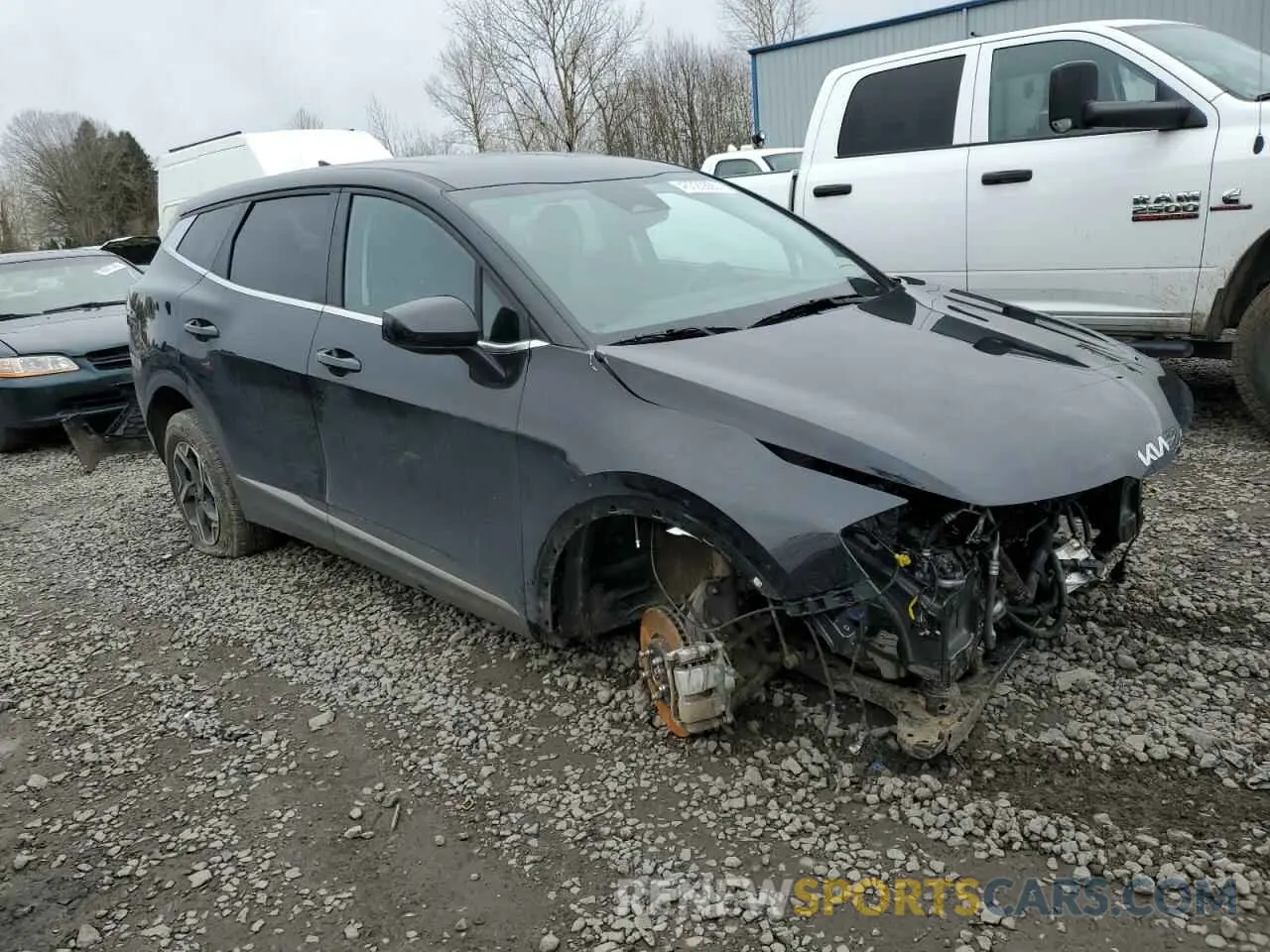 4 fotografías del automóvil dañado KNDPUCDF9R7224195 KIA SPORTAGE 2024