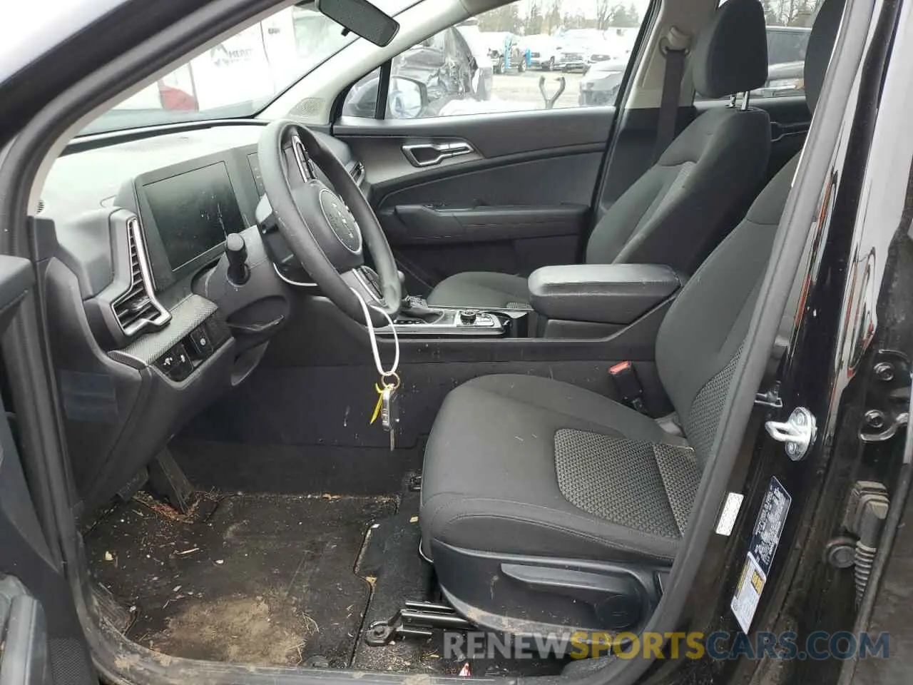 7 fotografías del automóvil dañado KNDPUCDF9R7224195 KIA SPORTAGE 2024