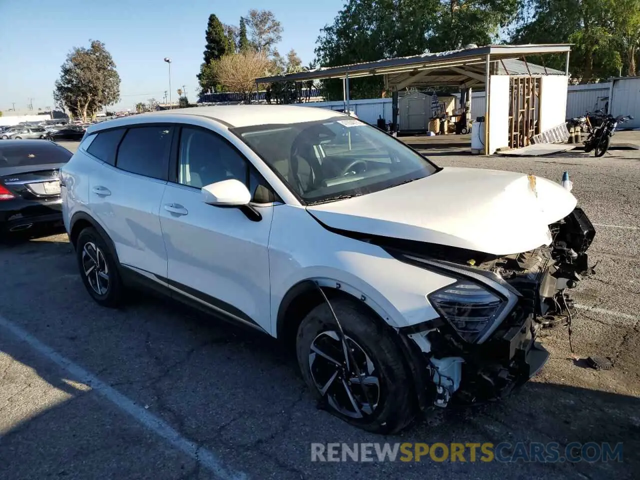 4 fotografías del automóvil dañado KNDPUCDG0R7136483 KIA SPORTAGE 2024