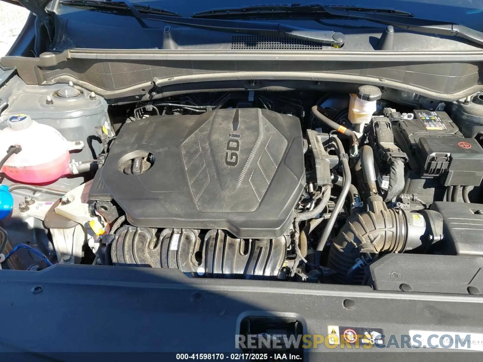 10 fotografías del automóvil dañado KNDPV3DF2R7235620 KIA SPORTAGE 2024