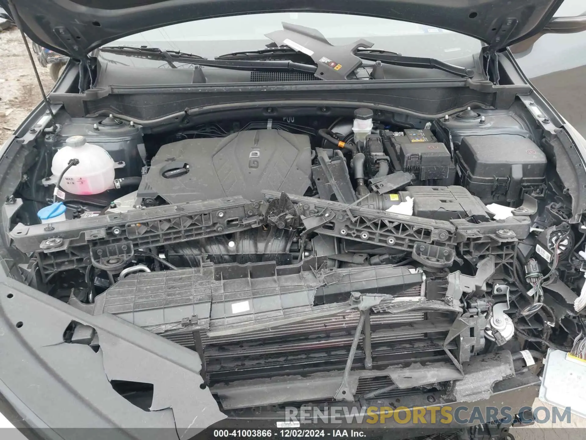 10 fotografías del automóvil dañado KNDPV3DF6R7292998 KIA SPORTAGE 2024