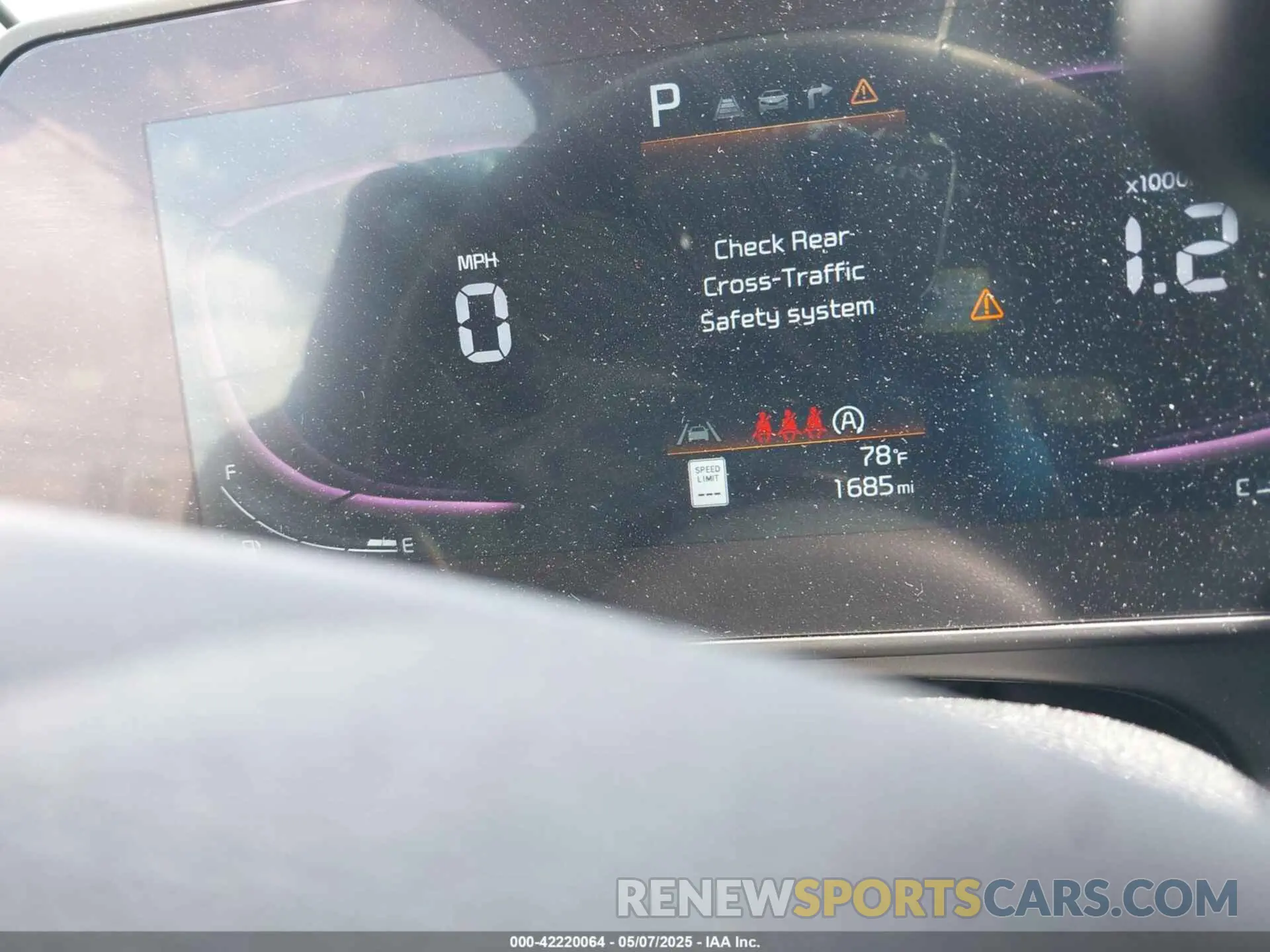 7 fotografías del automóvil dañado KNDPV3DF8R7313690 KIA SPORTAGE 2024