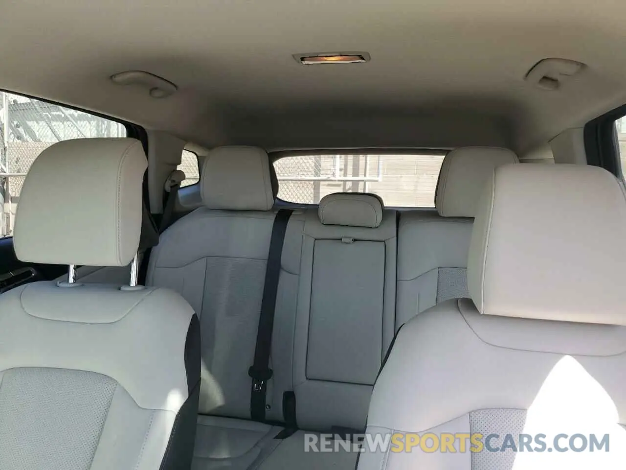 10 fotografías del automóvil dañado KNDPVCDF0R7311285 KIA SPORTAGE 2024