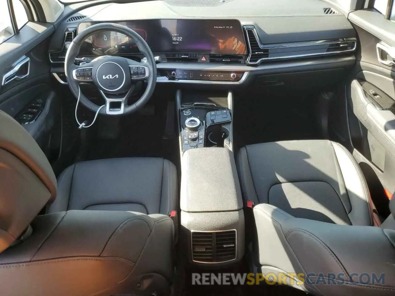 8 fotografías del automóvil dañado KNDPVCDG3R7158247 KIA SPORTAGE 2024