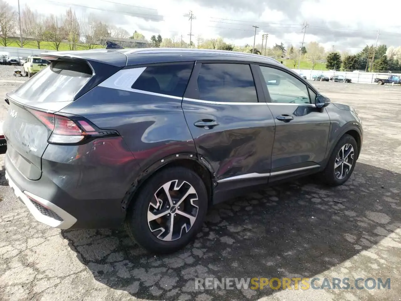 3 fotografías del automóvil dañado KNDPVCDG4R7121367 KIA SPORTAGE 2024