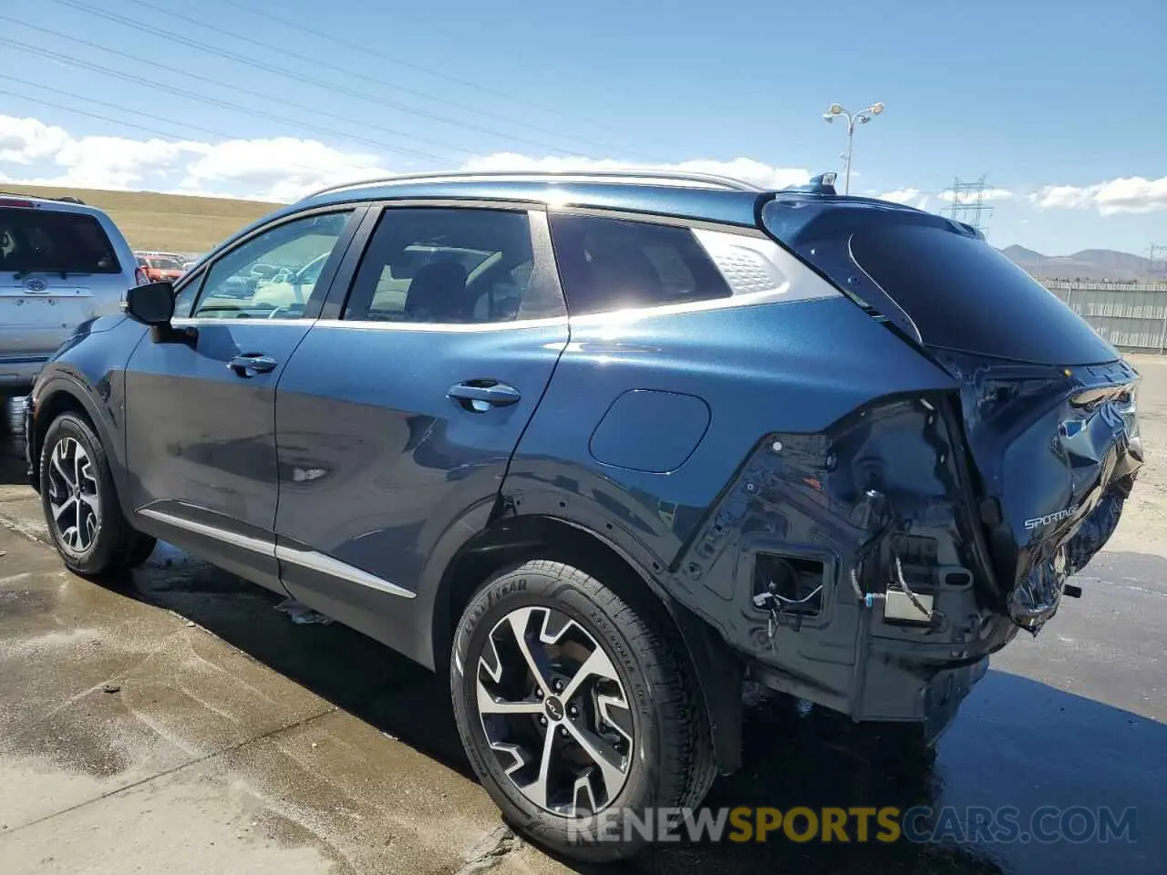 2 fotografías del automóvil dañado KNDPVCDG7R7171499 KIA SPORTAGE 2024