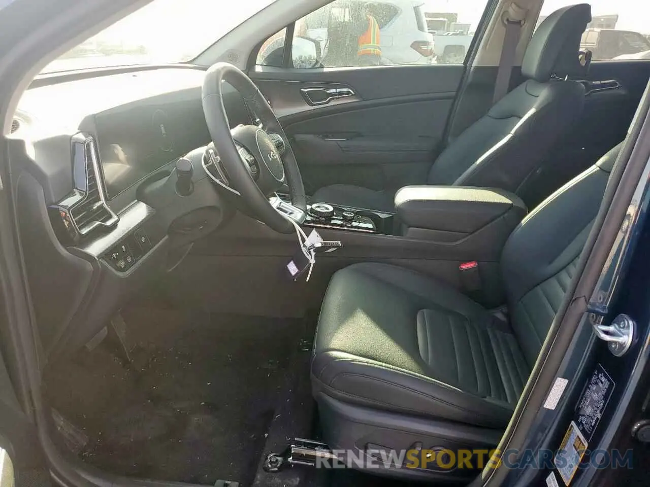 7 fotografías del automóvil dañado KNDPXCDG0R7122672 KIA SPORTAGE 2024