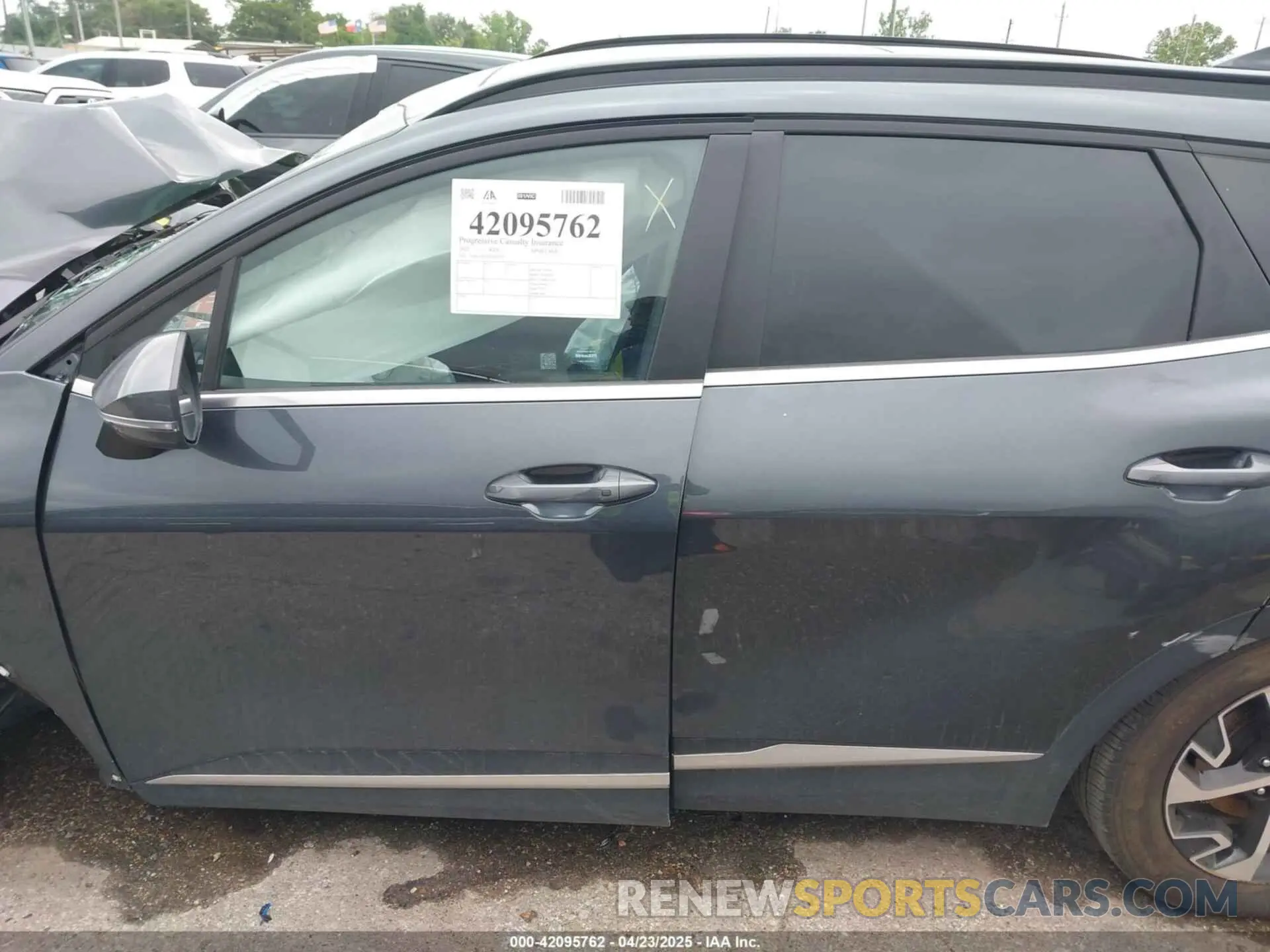 14 fotografías del automóvil dañado 5XJK33DF4SG241329 KIA SPORTAGE 2025