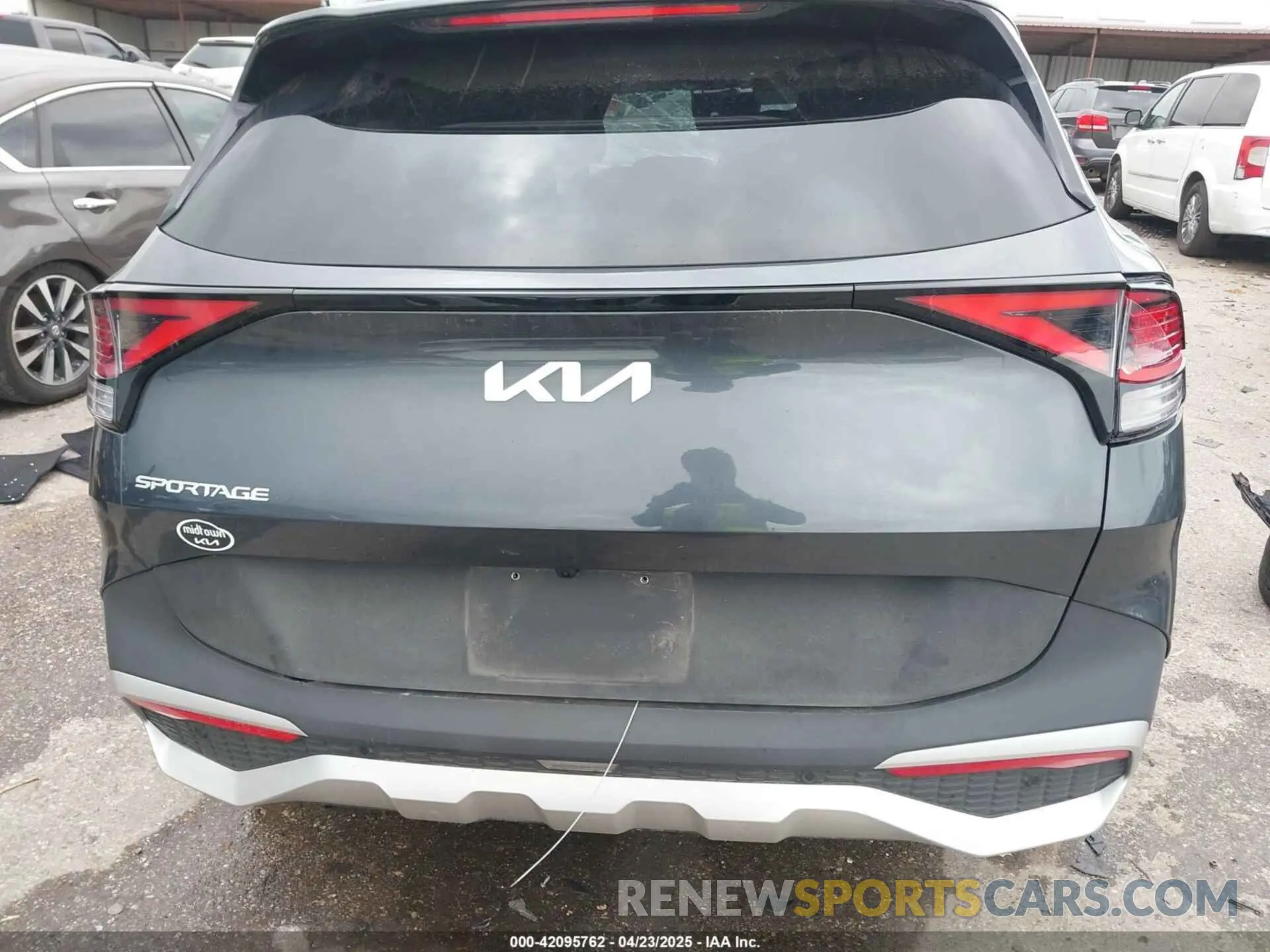 16 fotografías del automóvil dañado 5XJK33DF4SG241329 KIA SPORTAGE 2025