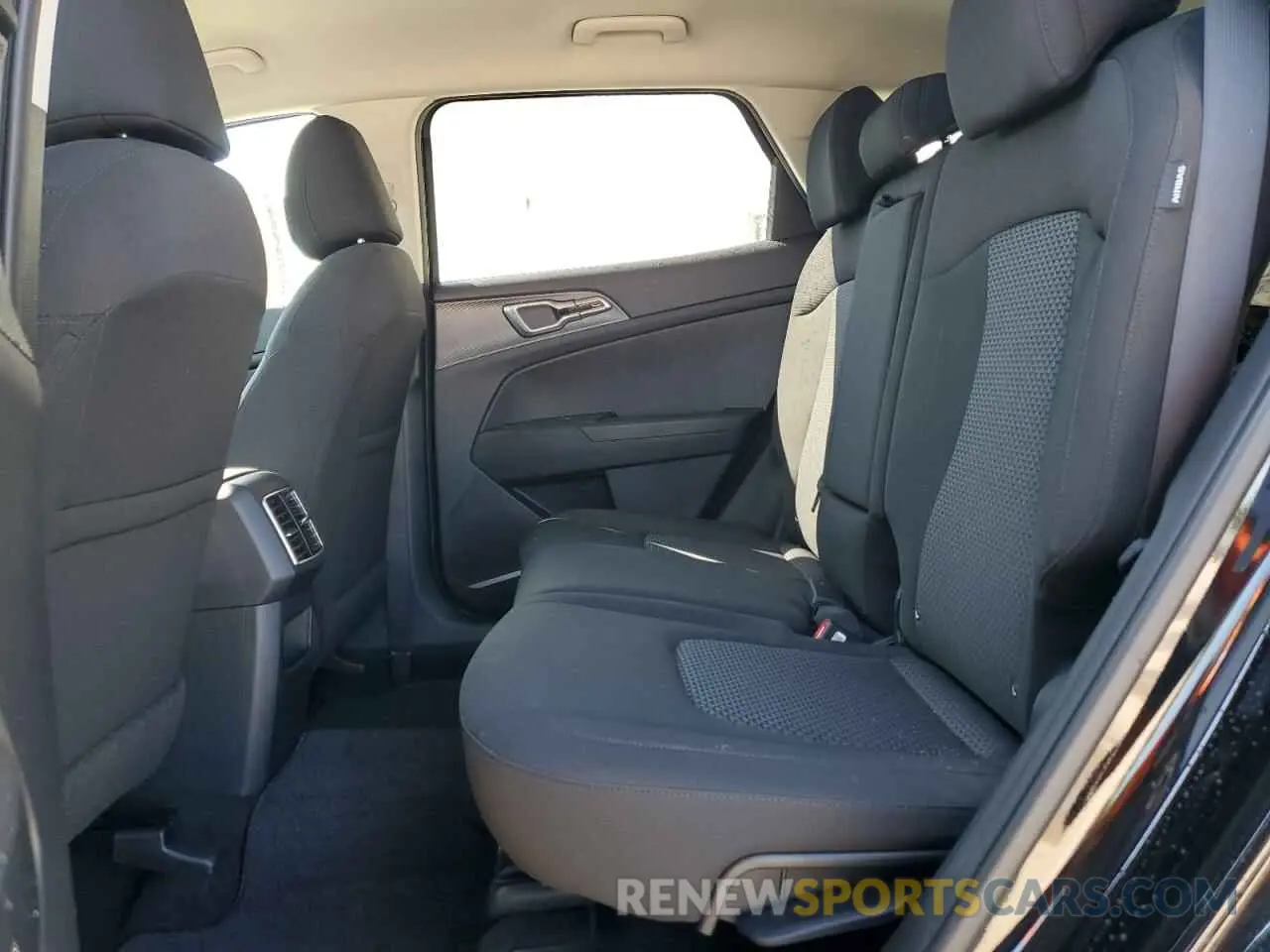 11 fotografías del automóvil dañado 5XYK2CDF5SG320592 KIA SPORTAGE 2025
