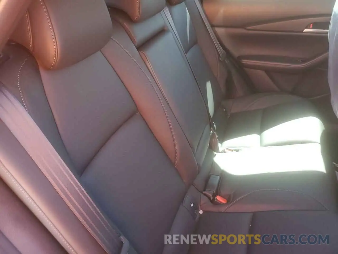 10 fotografías del automóvil dañado 5XYK33DF1SG291119 KIA SPORTAGE 2025
