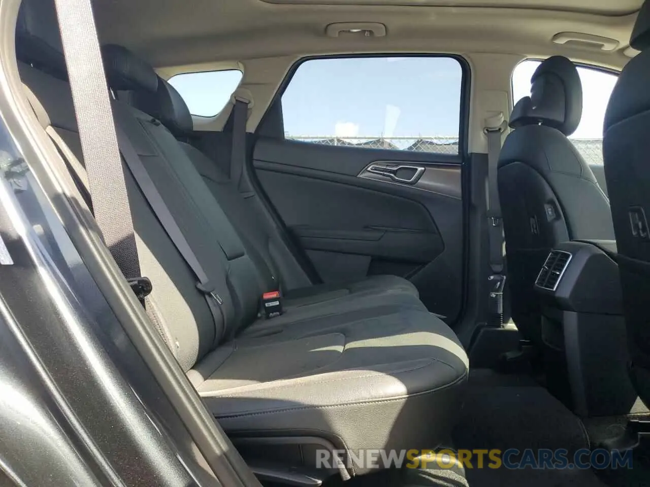 11 fotografías del automóvil dañado 5XYK33DF2SG242298 KIA SPORTAGE 2025