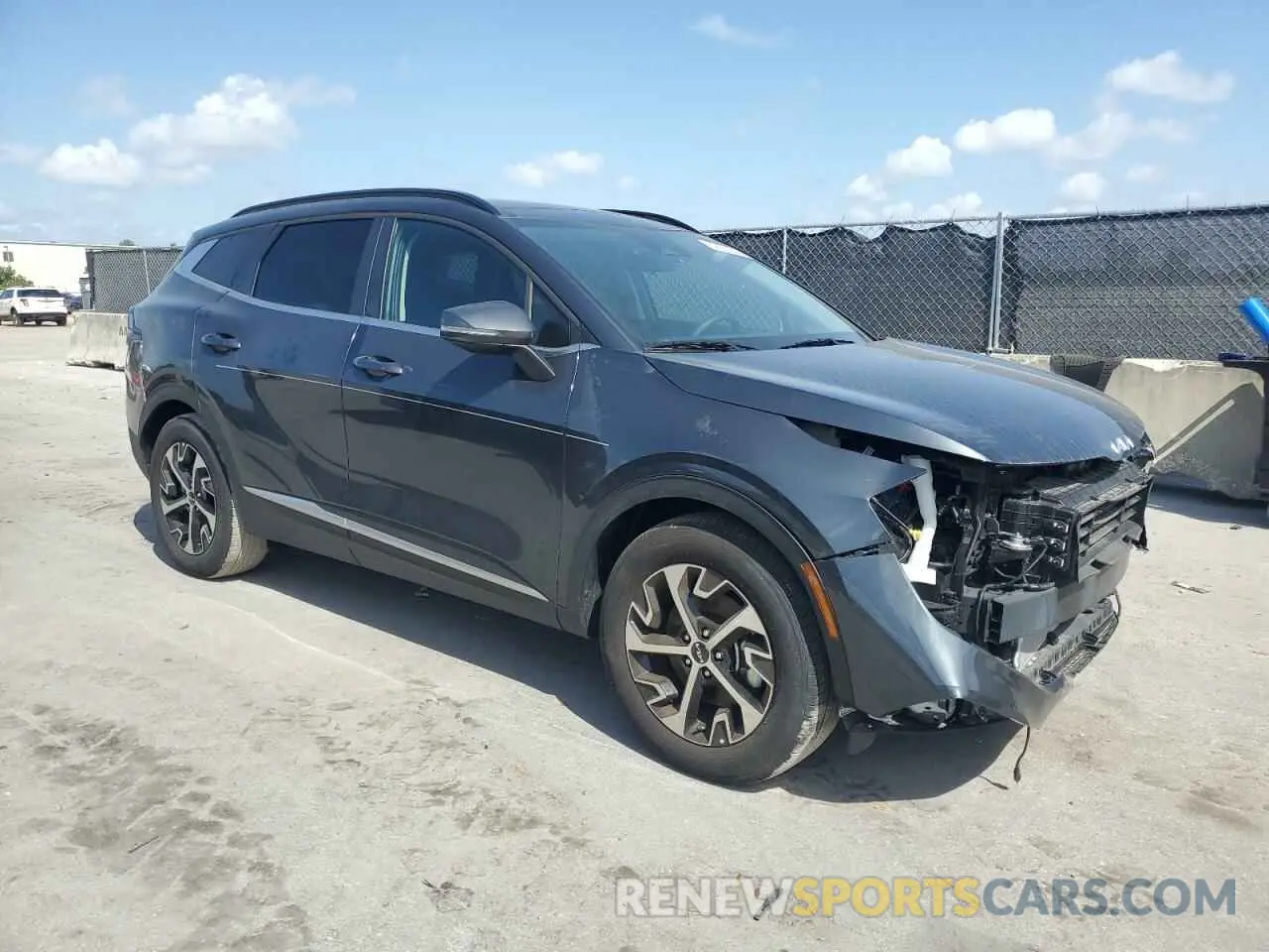 4 fotografías del automóvil dañado 5XYK33DF2SG242298 KIA SPORTAGE 2025