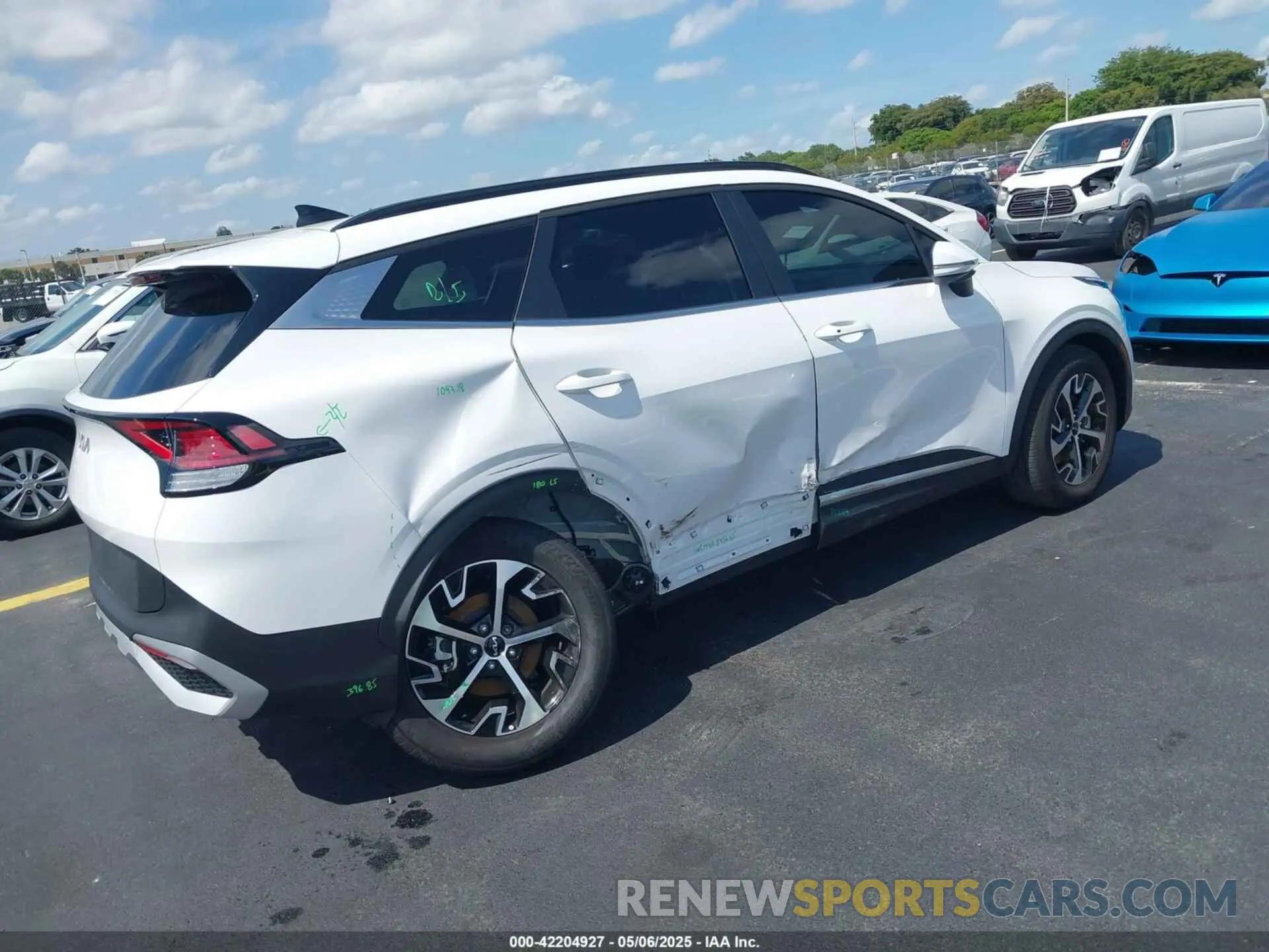 4 fotografías del automóvil dañado 5XYK33DF2SG311085 KIA SPORTAGE 2025