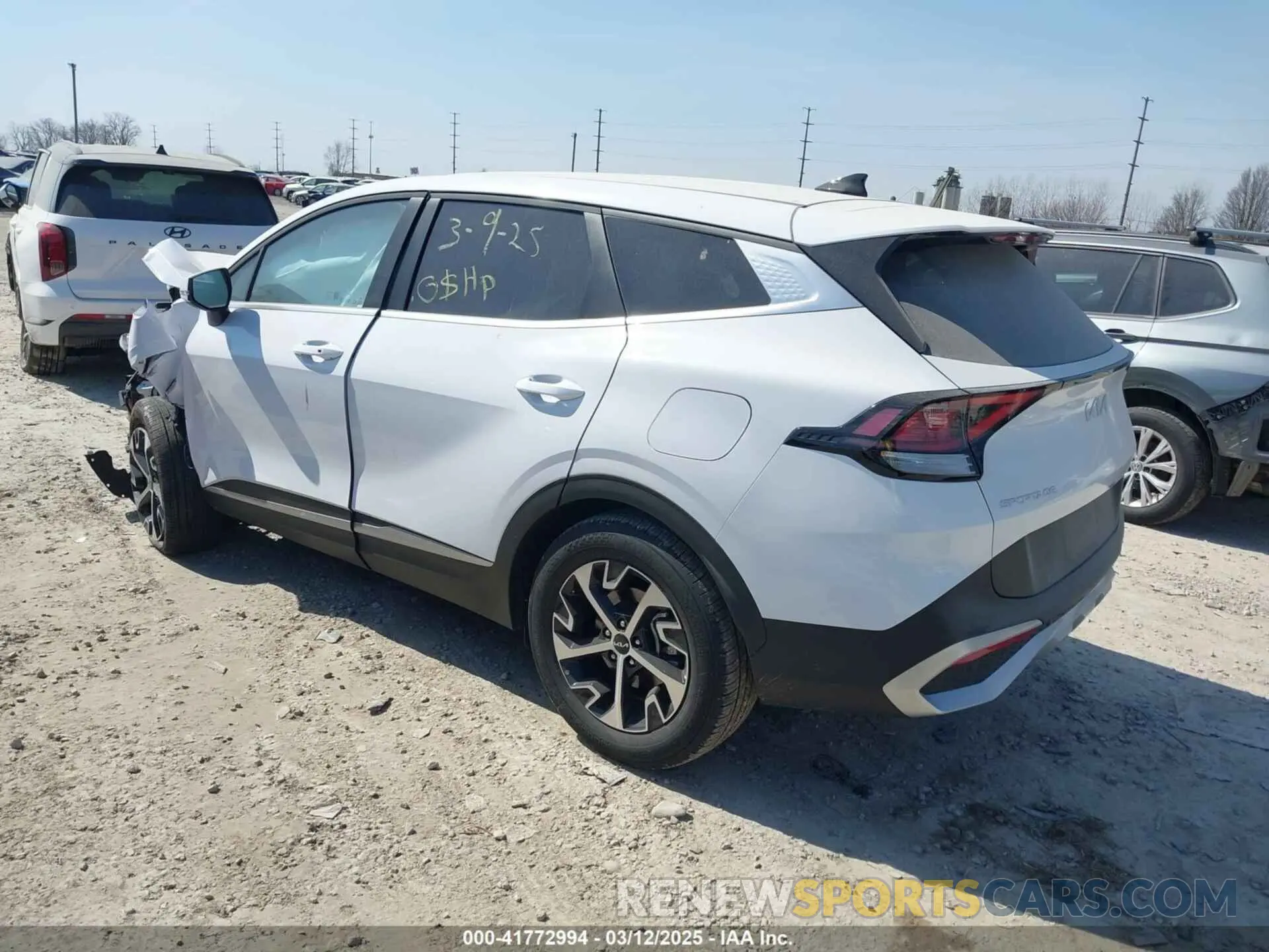 3 fotografías del automóvil dañado 5XYK33DF4SG269101 KIA SPORTAGE 2025