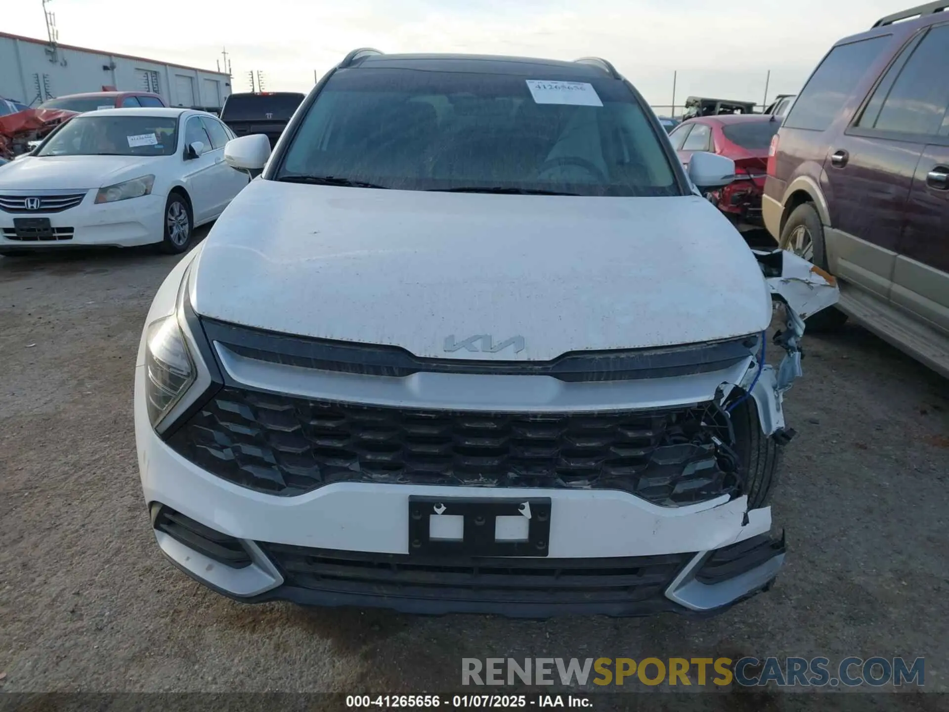 13 fotografías del automóvil dañado 5XYK33DF6SG242174 KIA SPORTAGE 2025