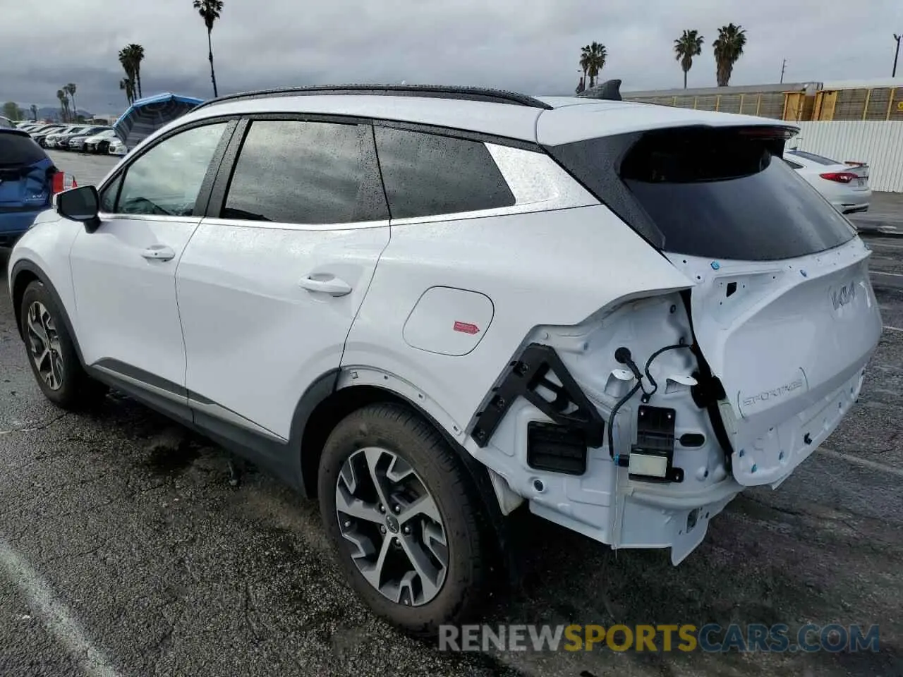2 fotografías del automóvil dañado 5XYK33DF6SG263414 KIA SPORTAGE 2025